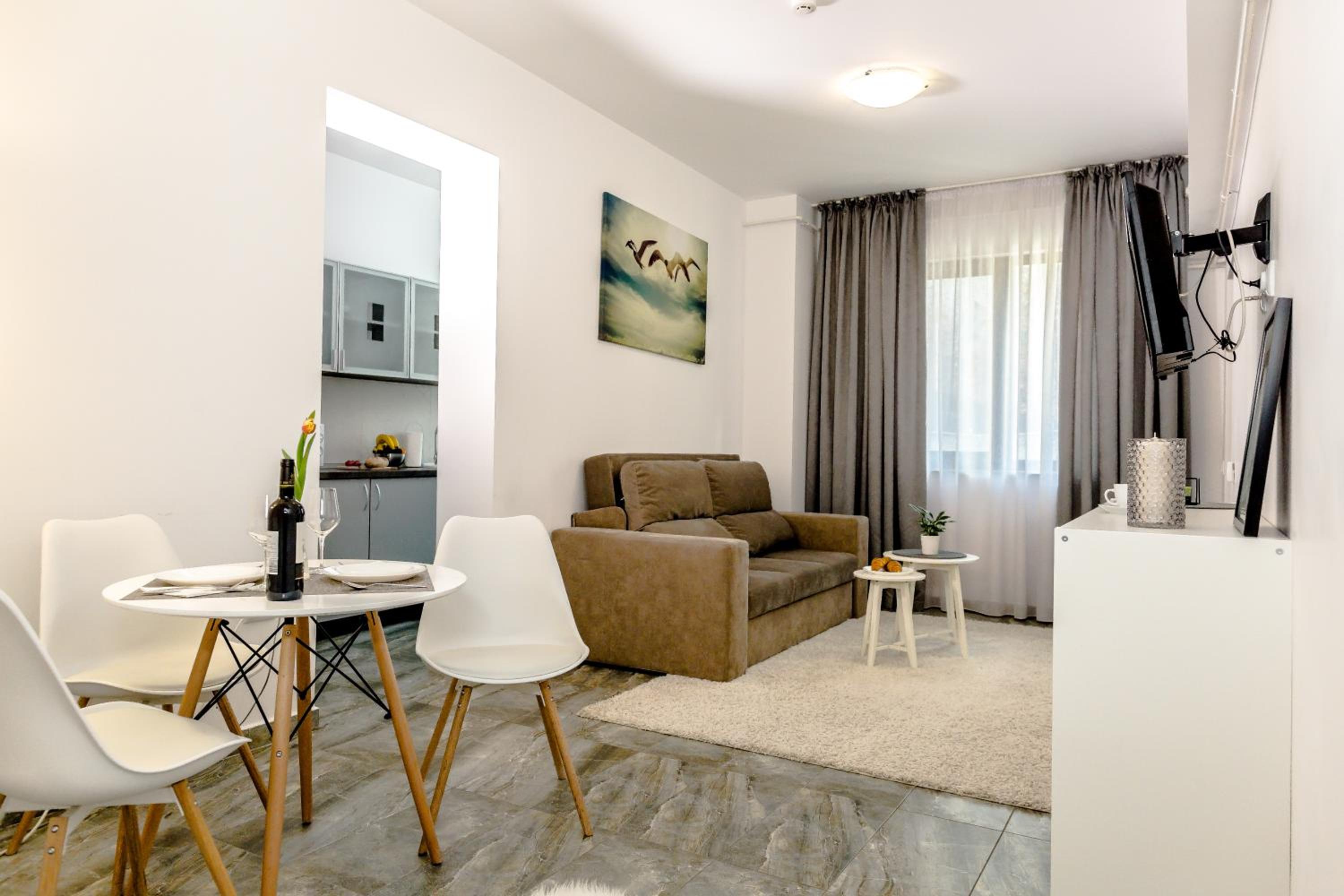 Deluxe Apartment