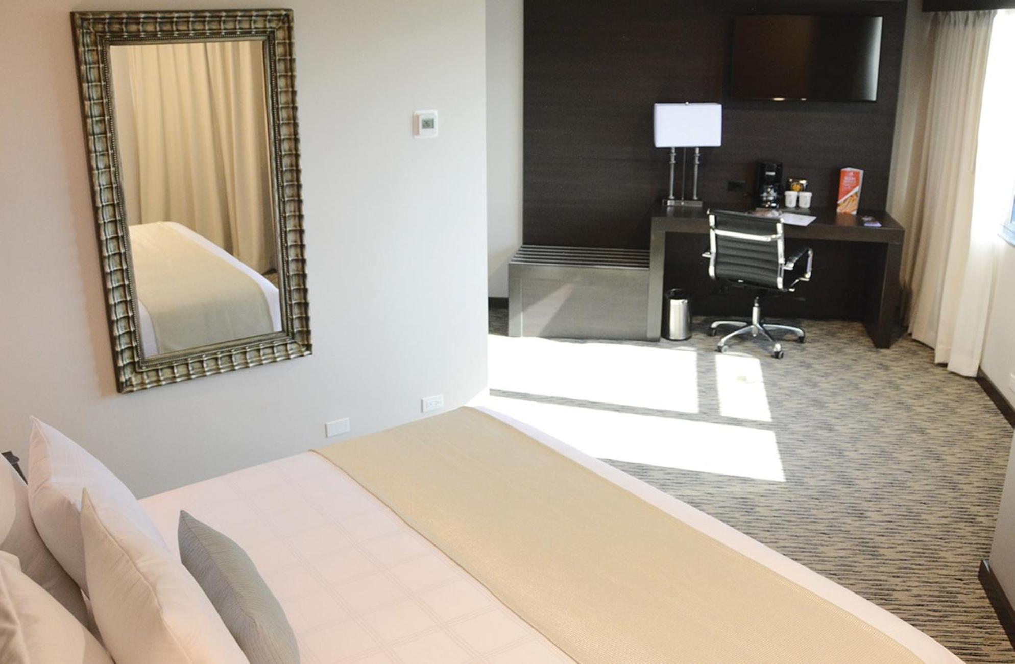 Executive King Room