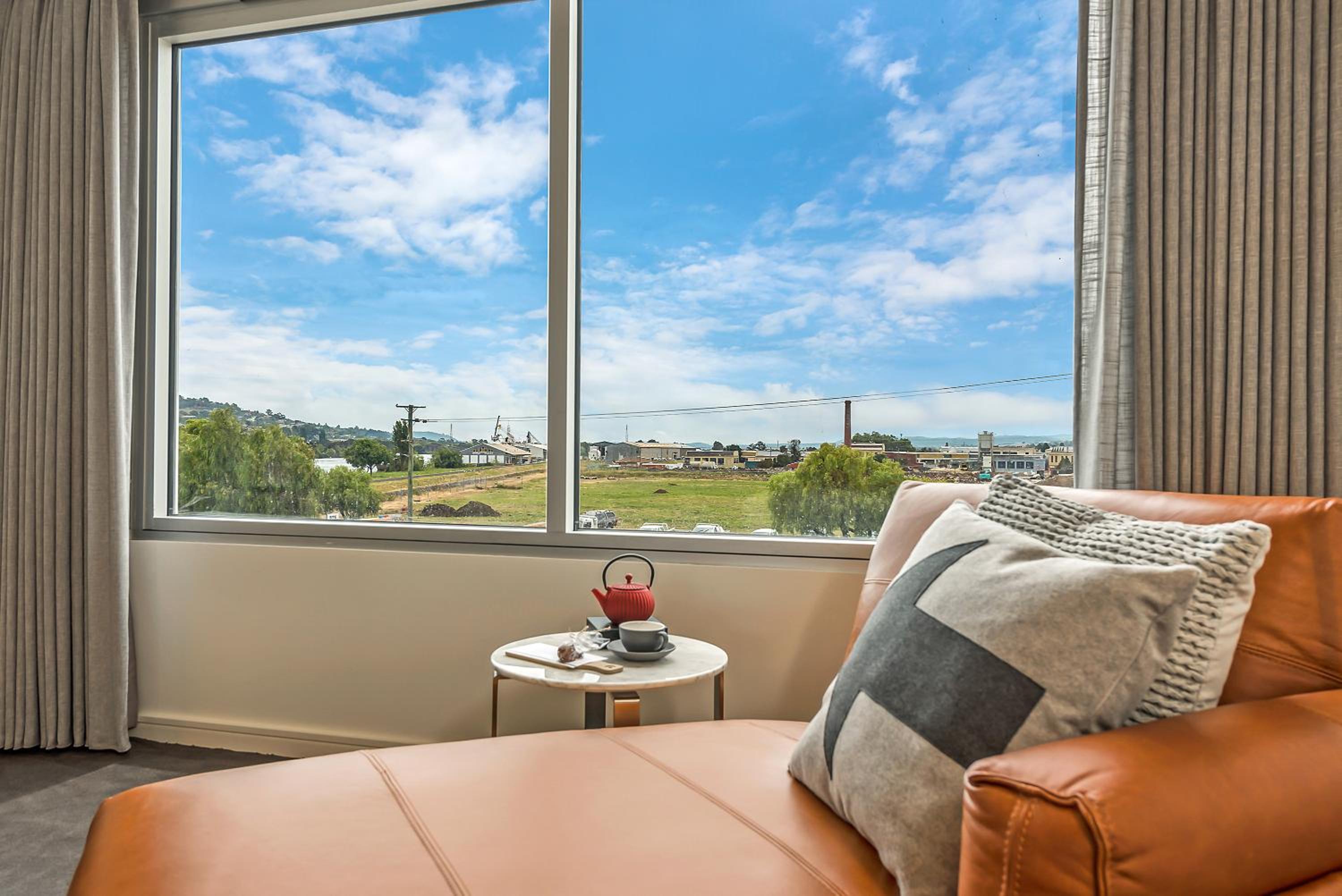 Double Room - Tamar River photo 2