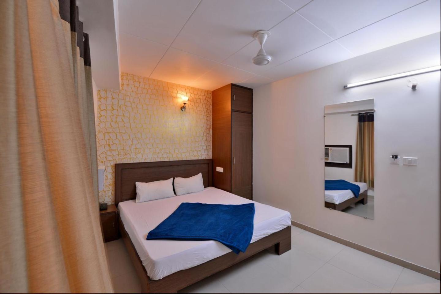 Deluxe Double Room photo 2