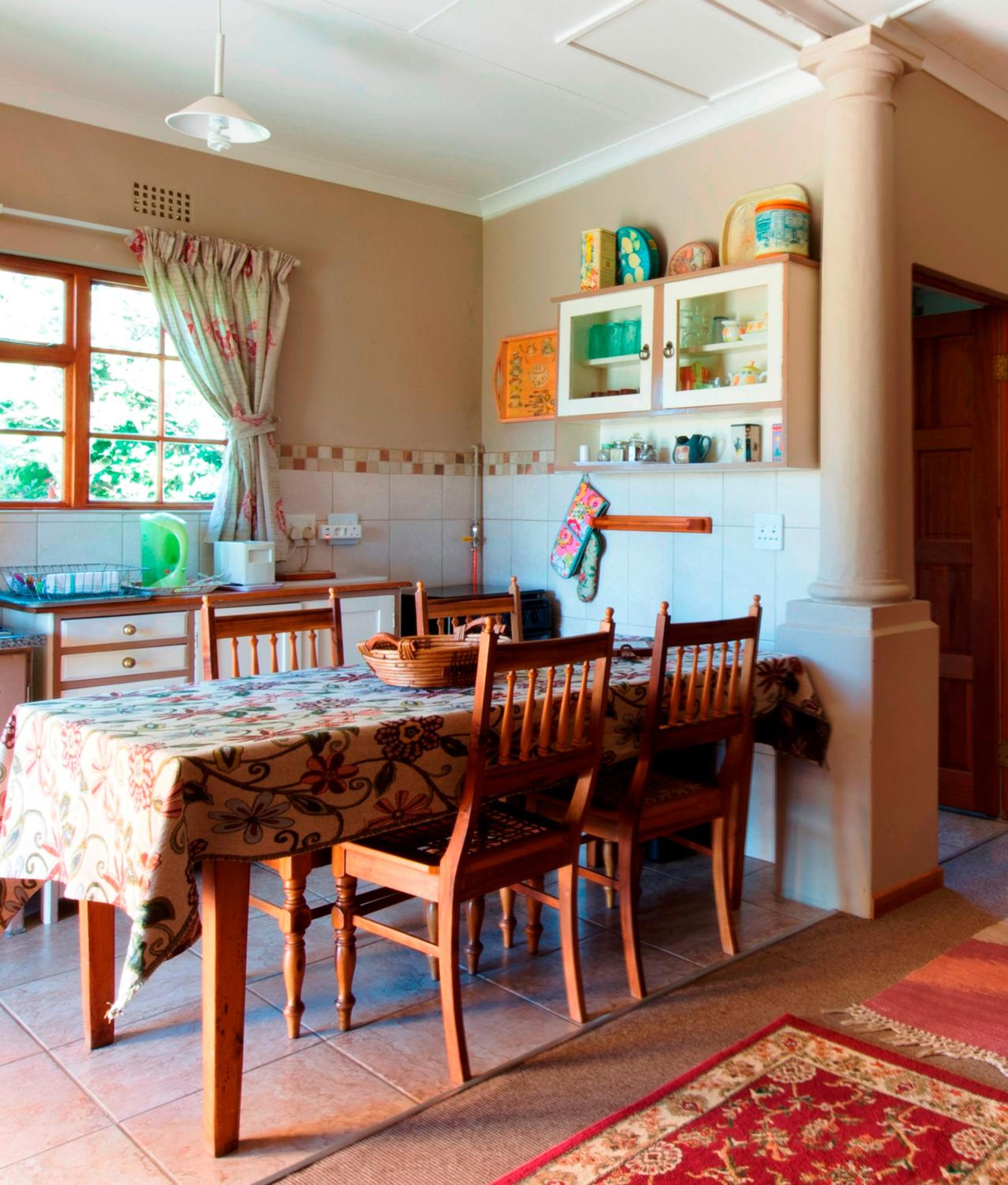 Family Cottage with Kitchen - Photo 3