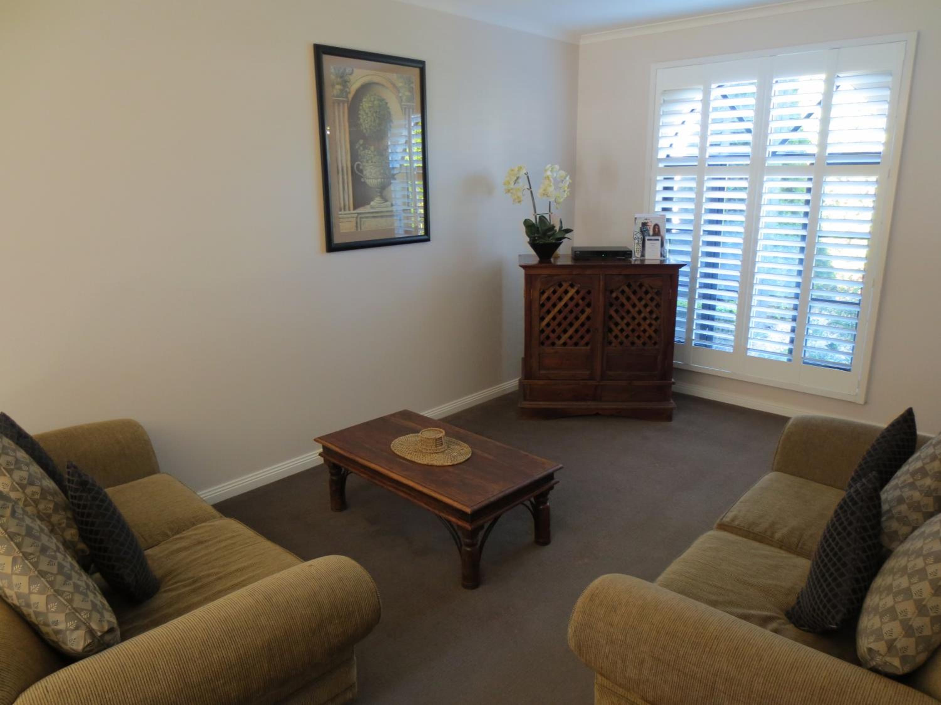 Two-Bedroom Apartment - Photo 10