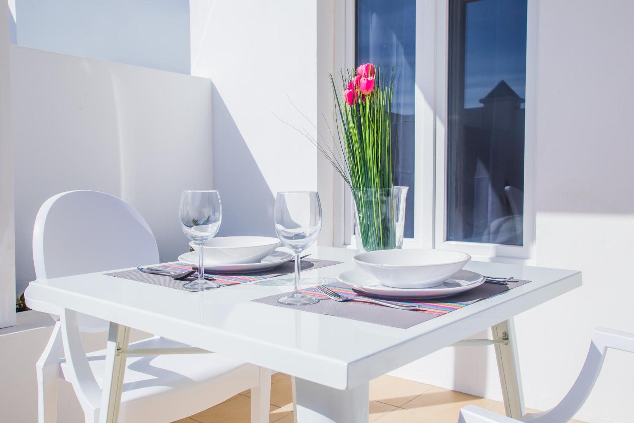 Apartment with Terrace photo 3
