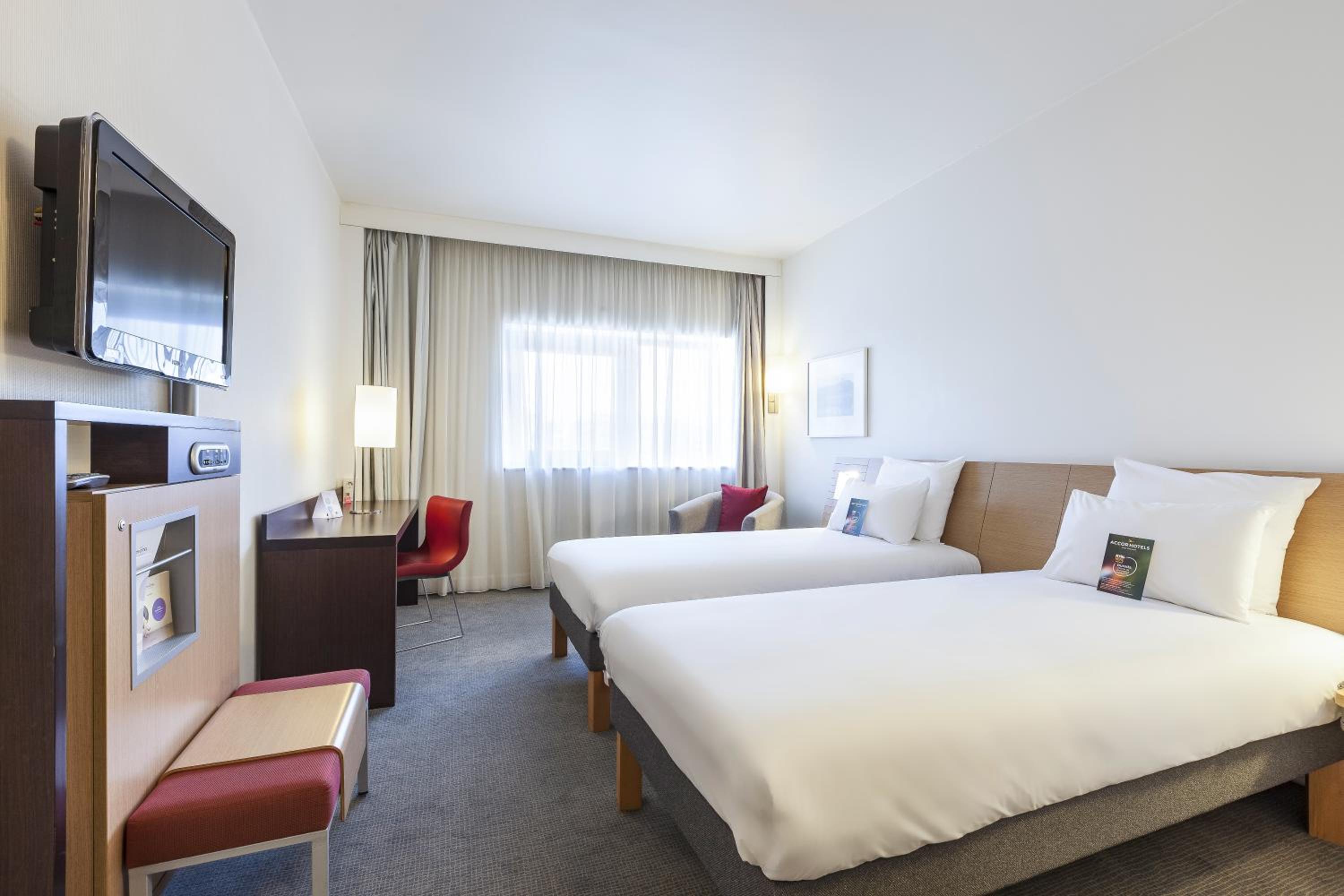 Classic Twin Room - Photo 3