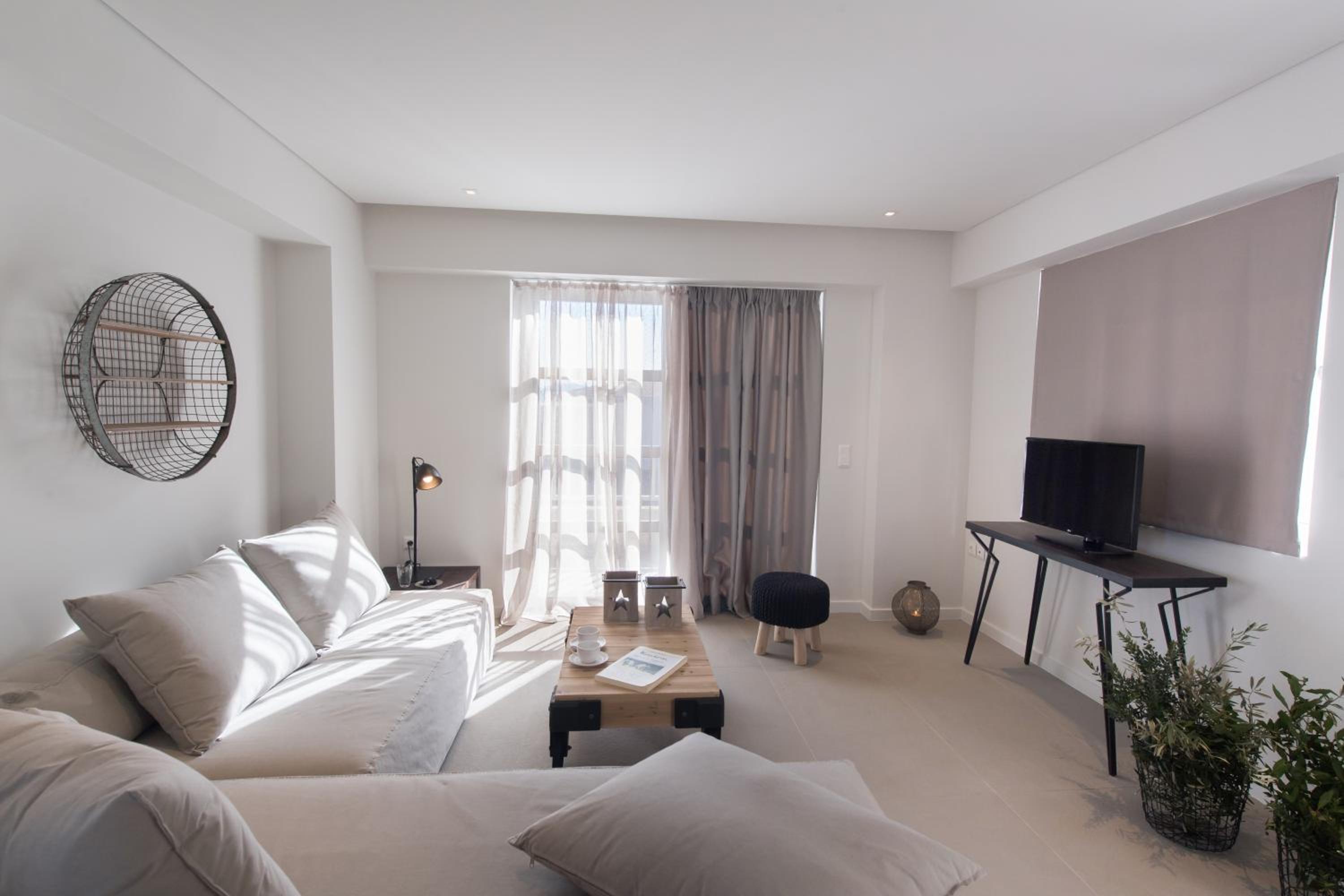 Penthouse Suite with Sea View - Photo 7