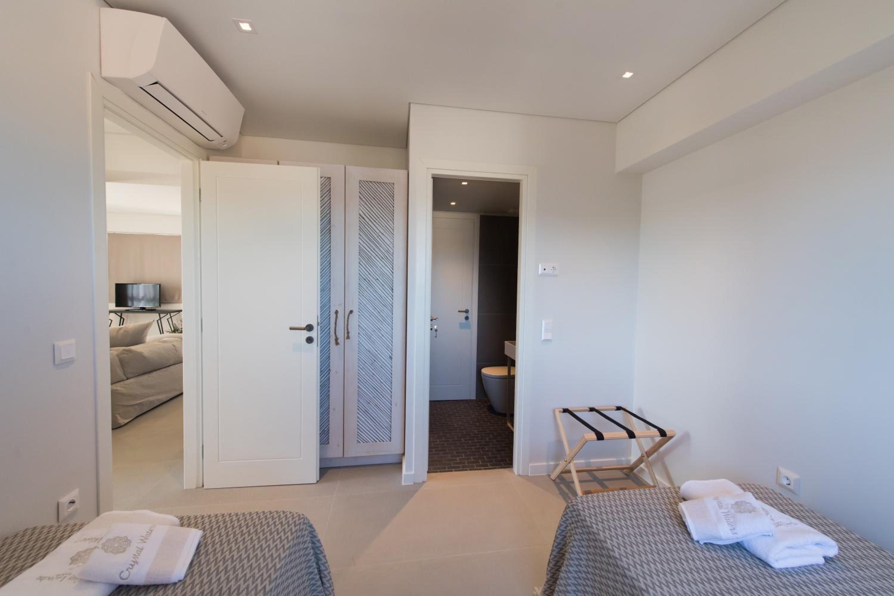 Penthouse Suite with Sea View - Photo 5