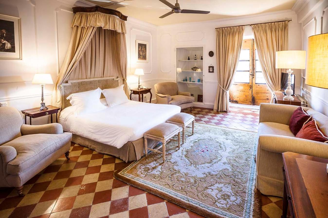 Deluxe Double or Twin Room with Balcony photo 3