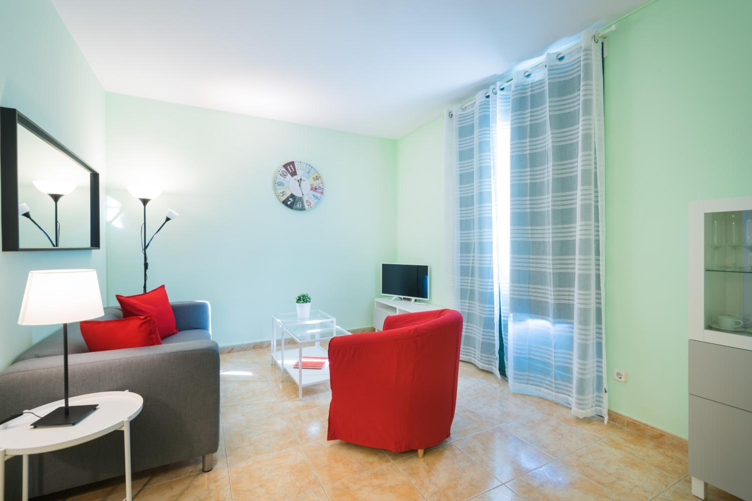 Two-Bedroom Apartment photo 3