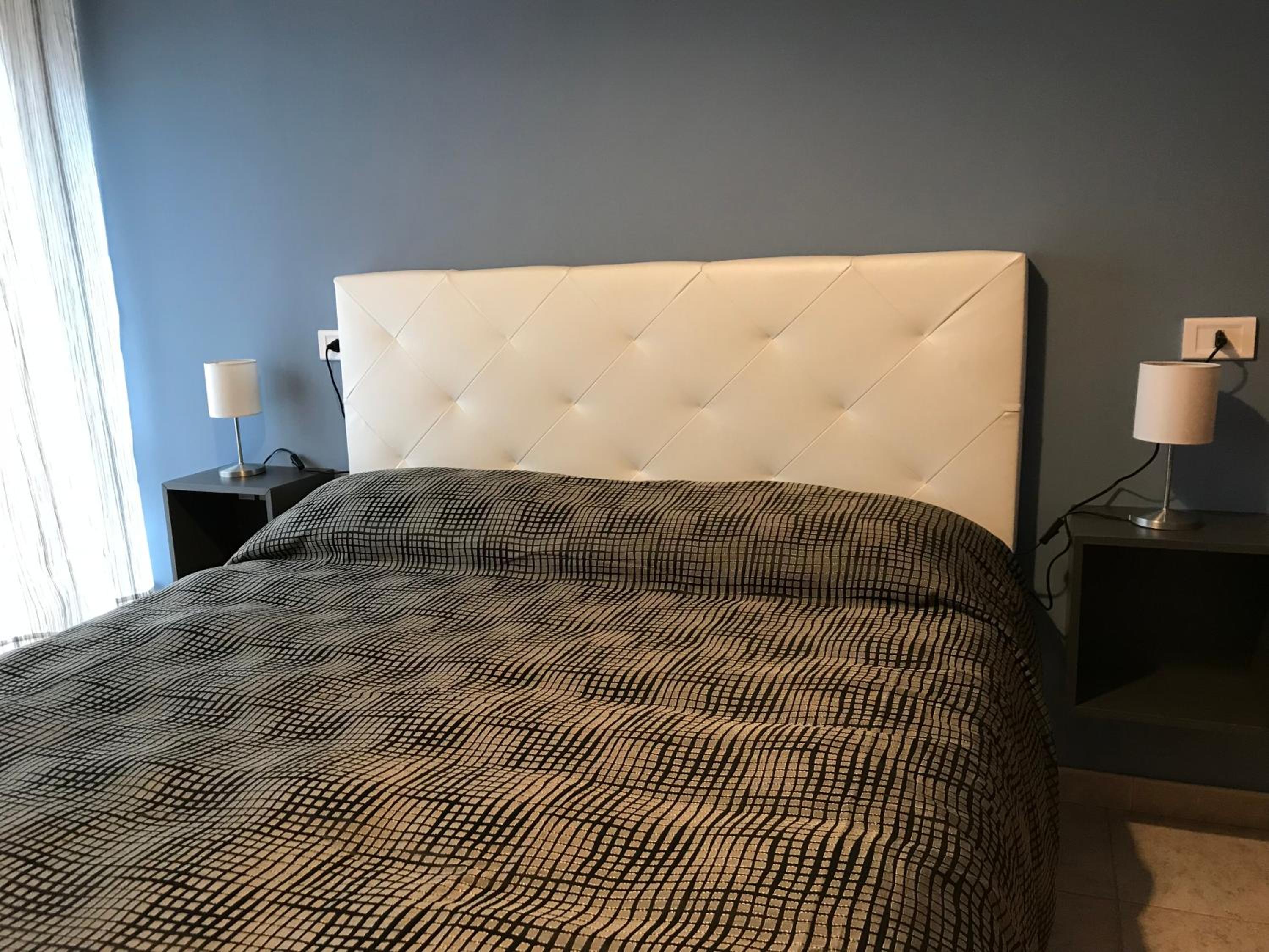 Double Room - Photo 5