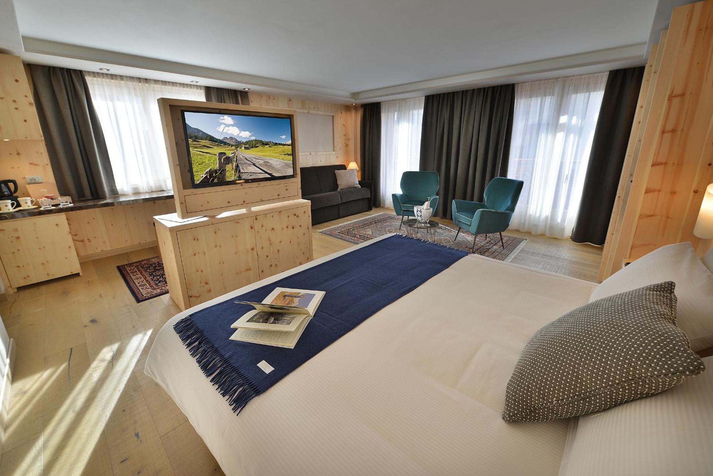 Executive Suite photo 2