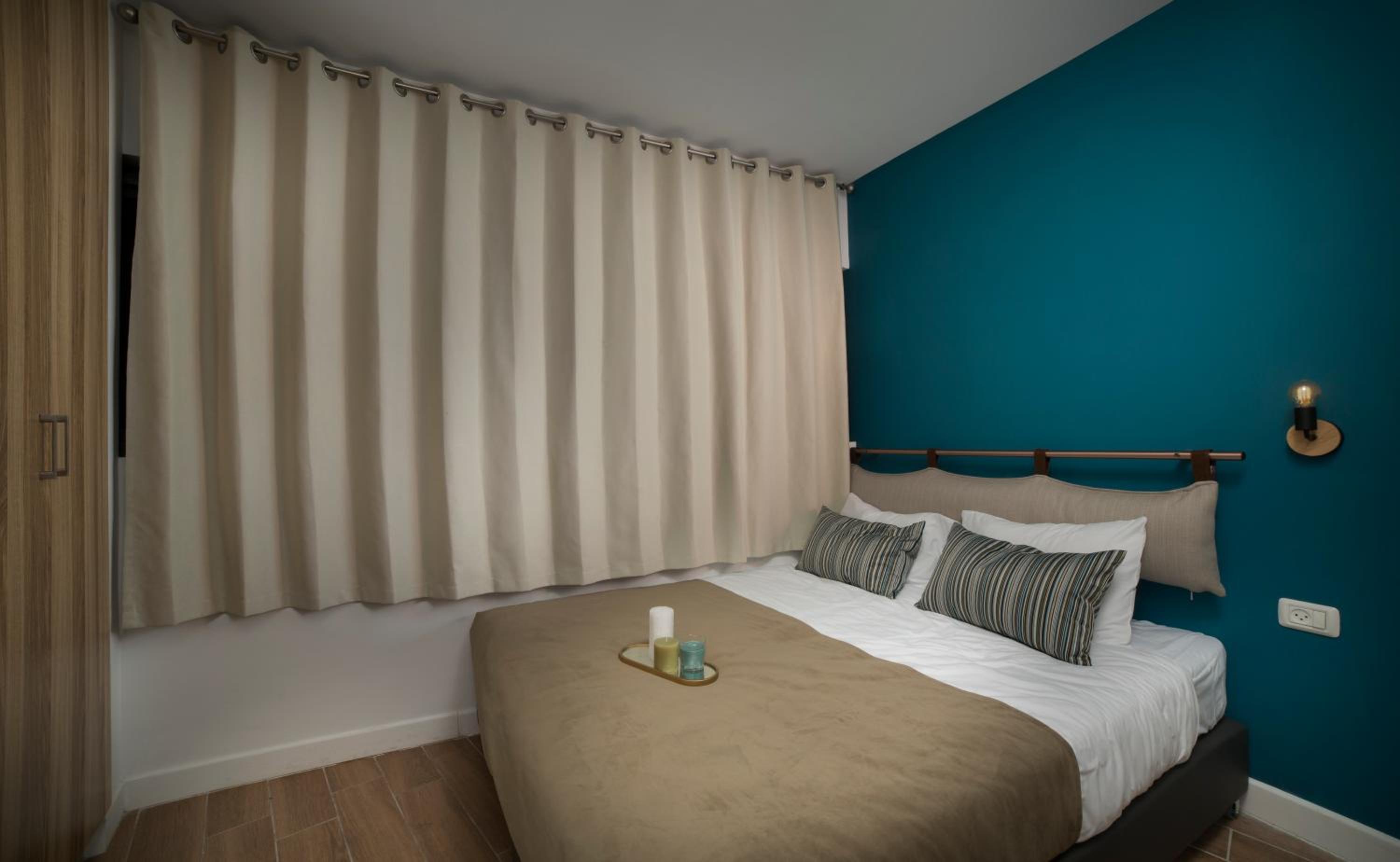 Family Suite (2 Adults + 1 Child) photo 1