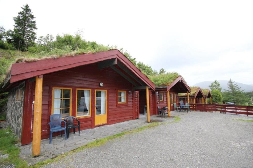 Three-Bedroom Cottage with Private Bathroom - Photo 1
