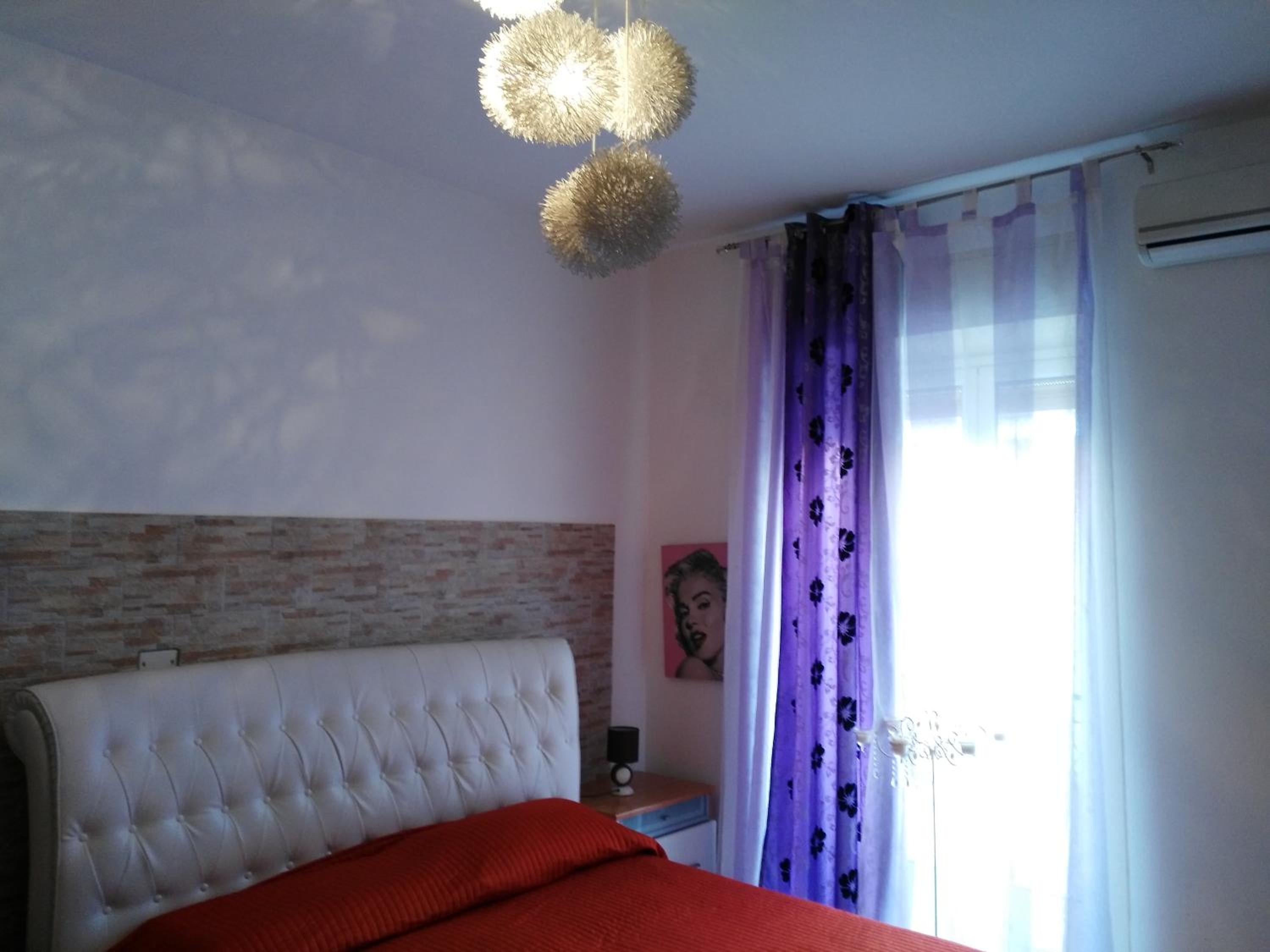 Double Room with Private Bathroom - Photo 29