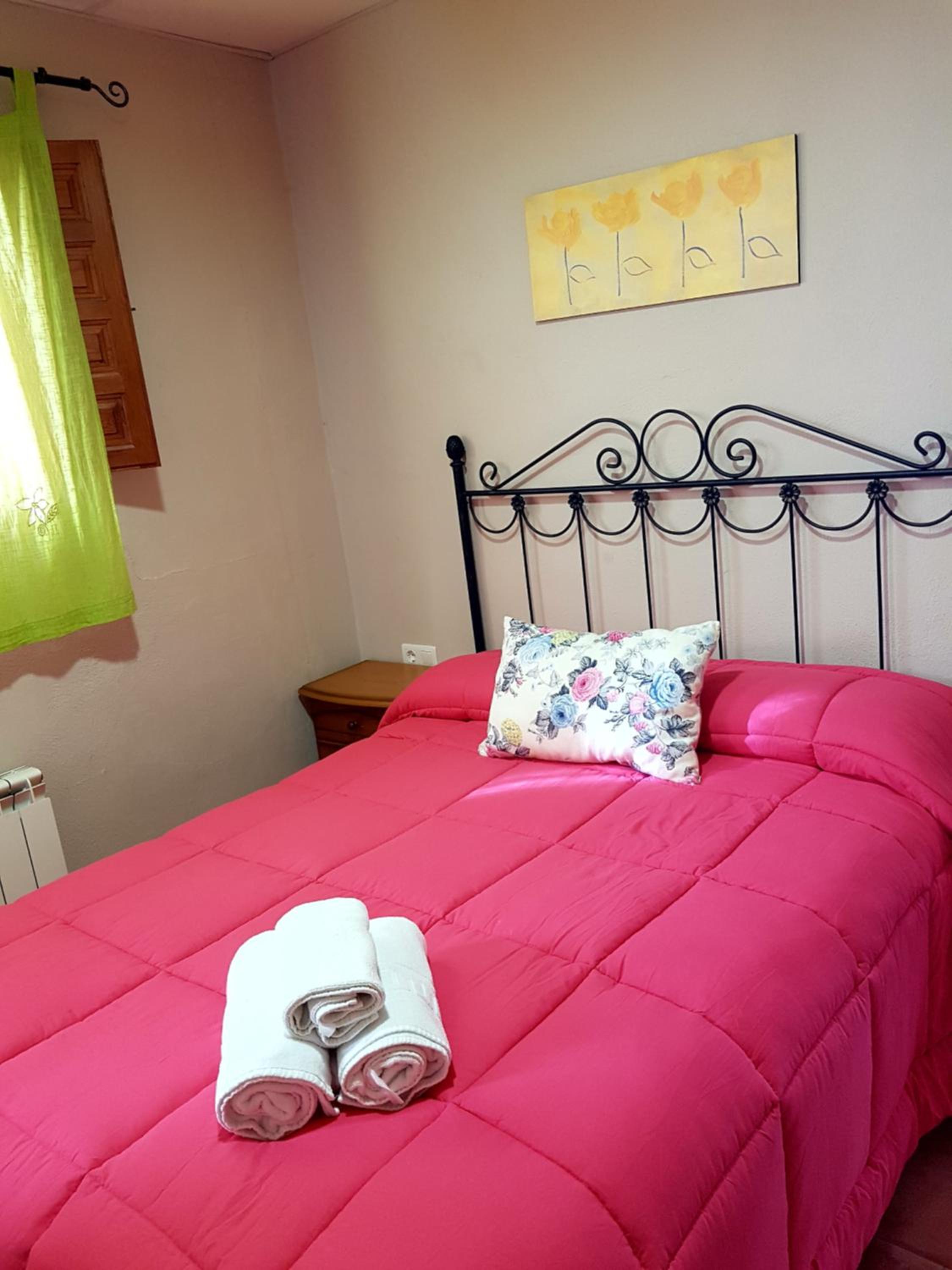 Bungalow (2 Adults) - Photo 1