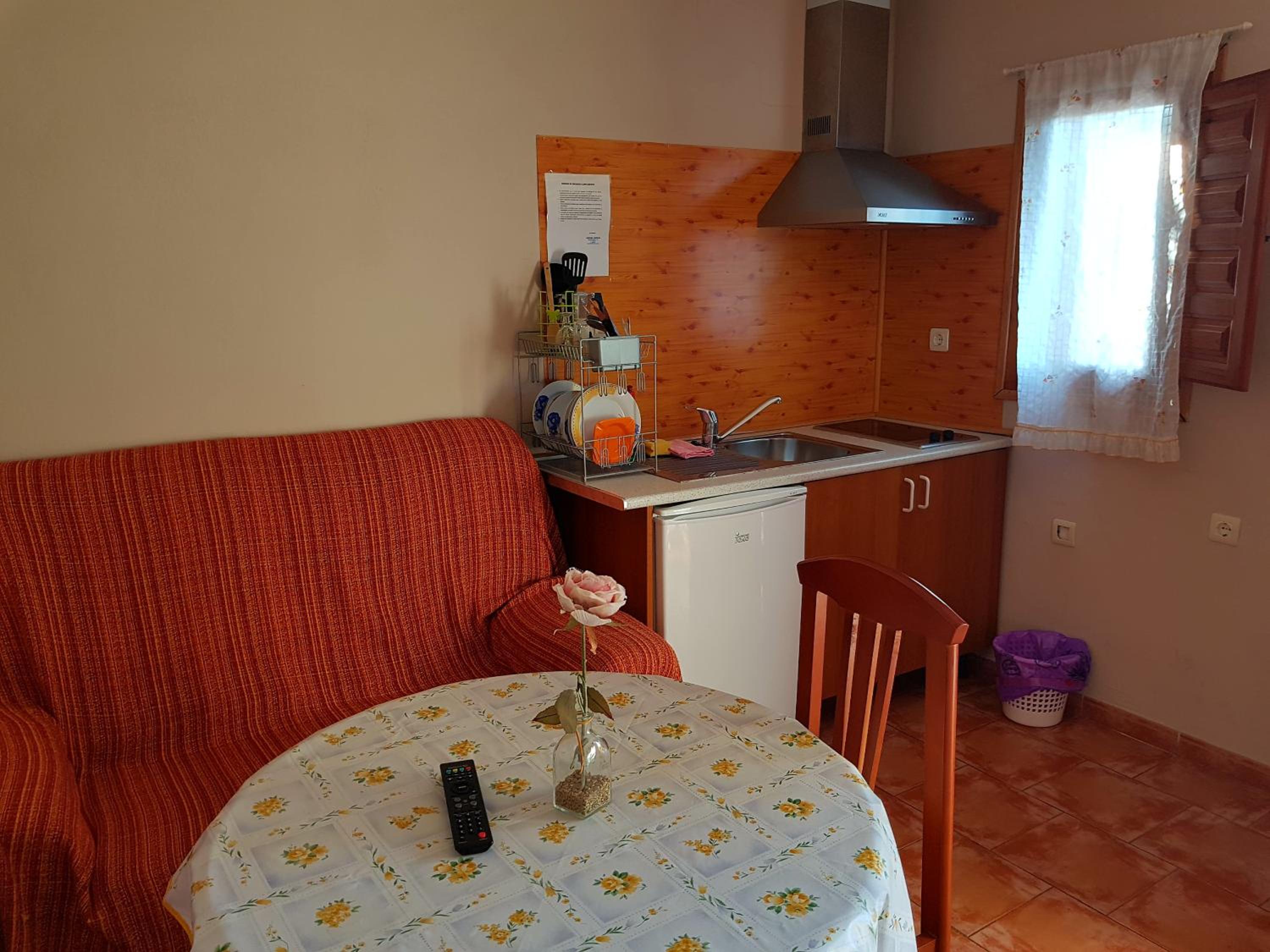 Bungalow (2 Adults) - Photo 8