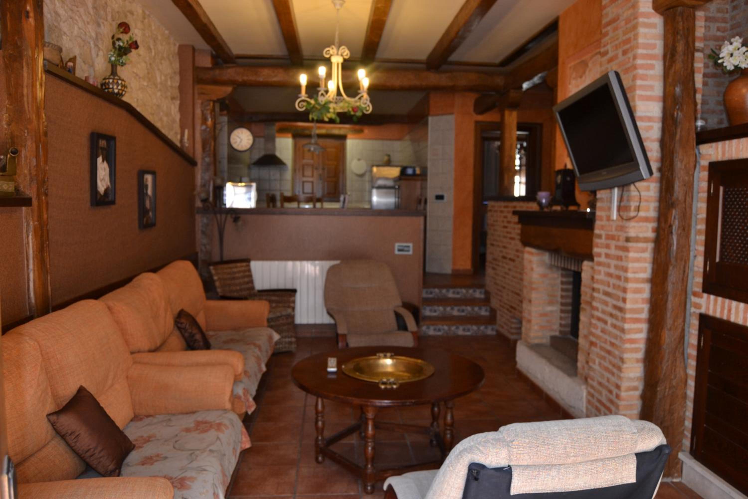Casa de cinco habitaciones