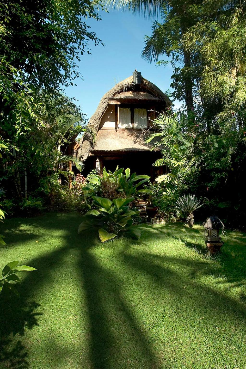 Two-Bedroom House - Photo 2