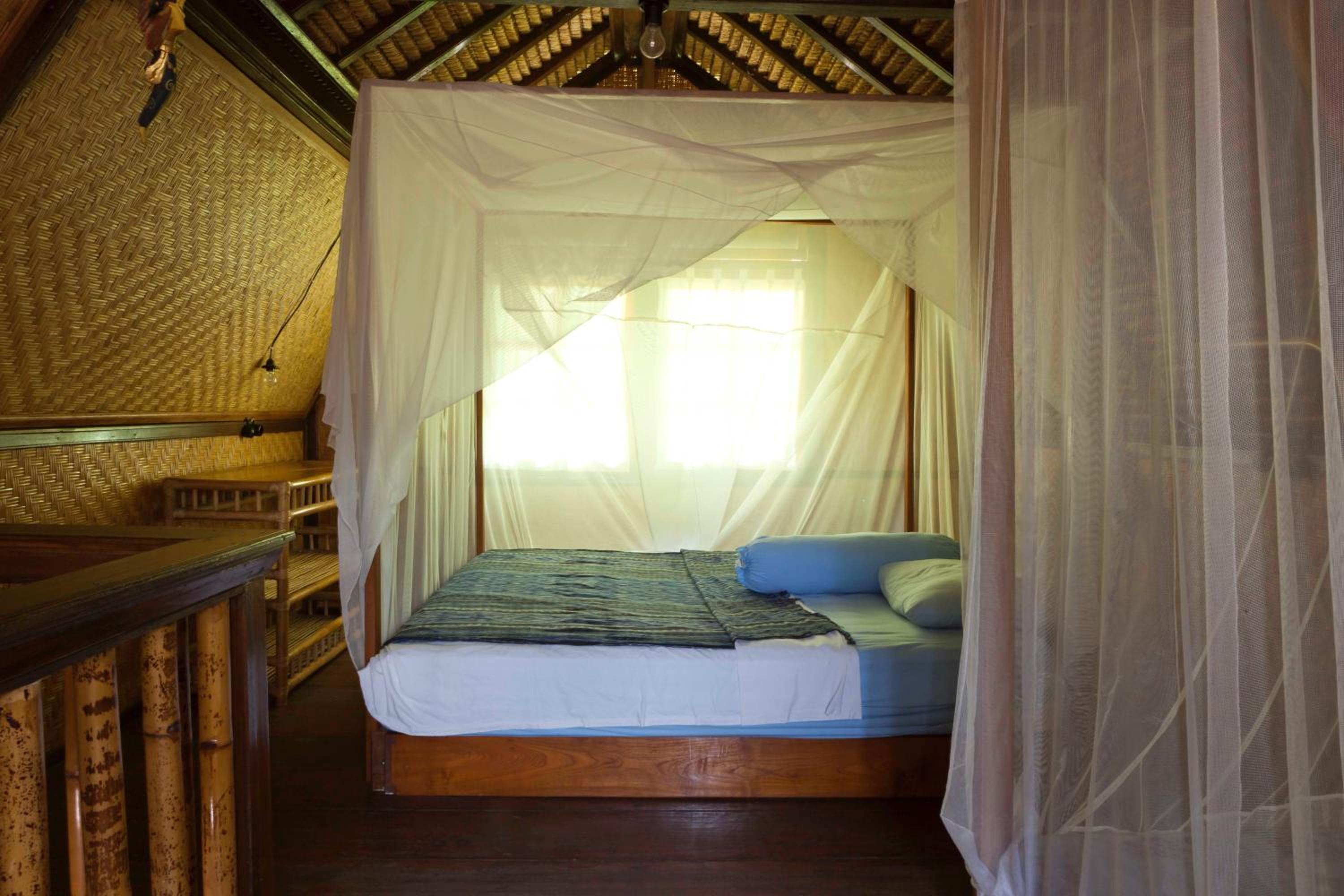 Two-Bedroom House - Photo 13