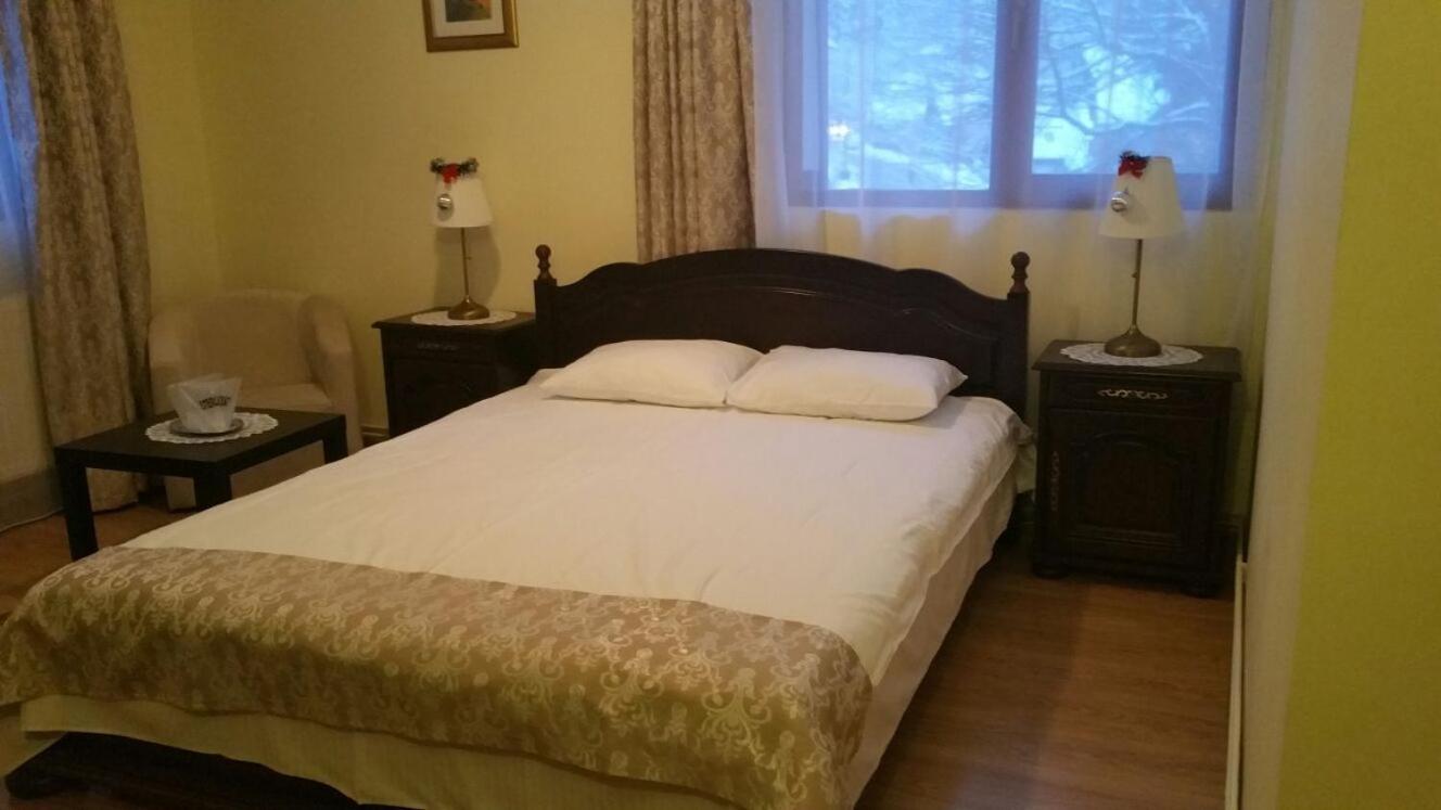 Double Room - Photo 3