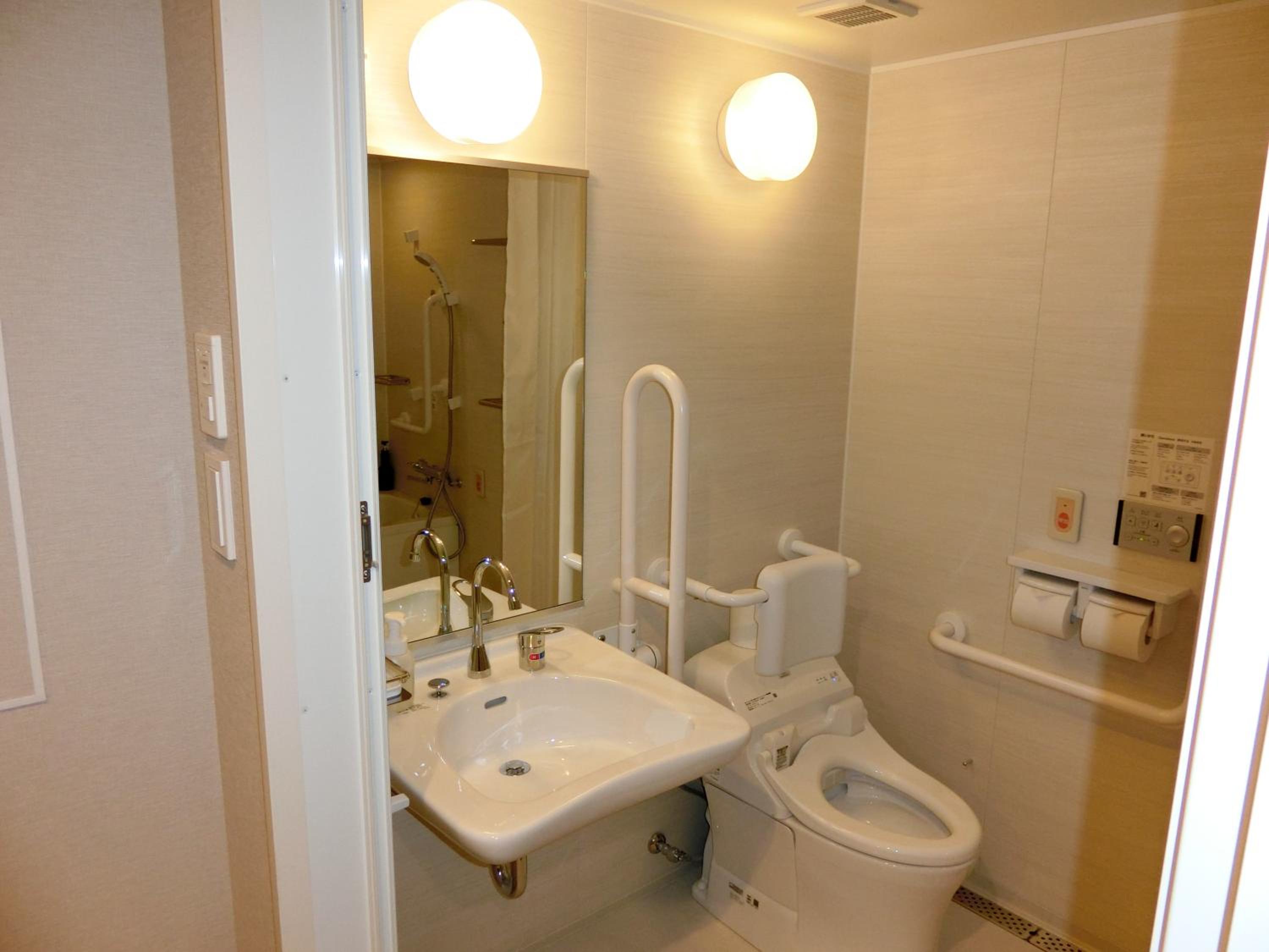 Bande Hotel Osaka, Billede 5