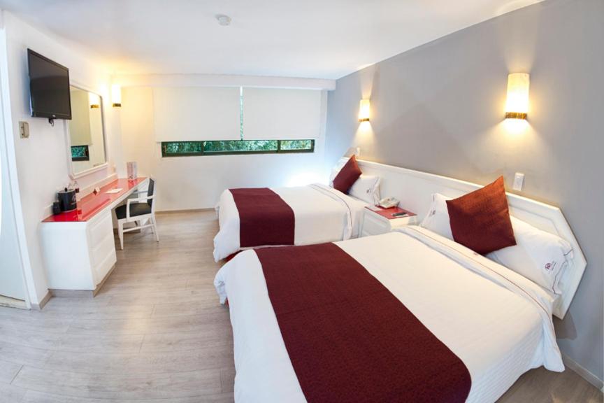 Twin Room - Photo 1