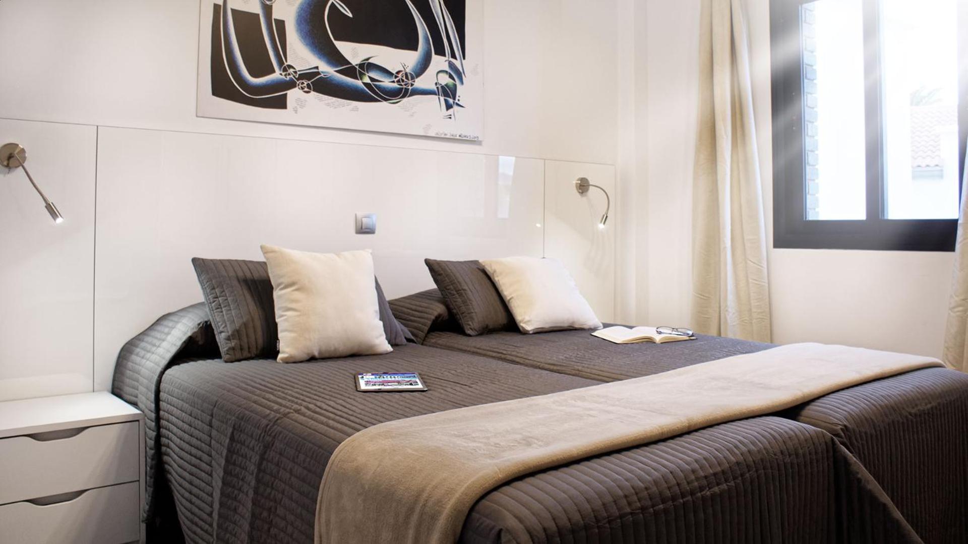 Suite Deluxe King Suite Deluxe King