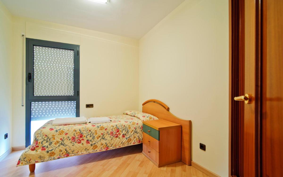 Three-Bedroom Apartment photo 1