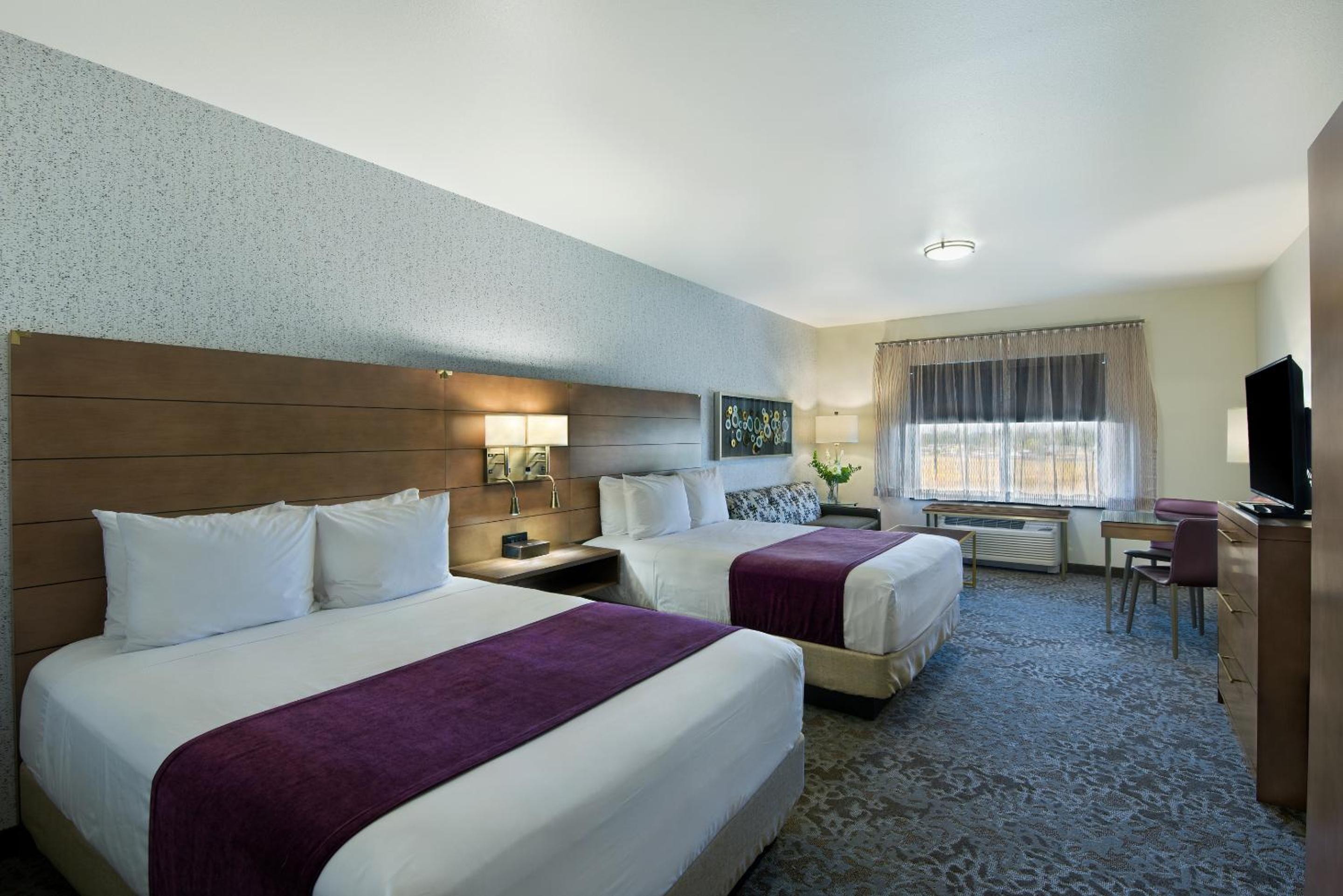 Valley View 2 Queen Suite