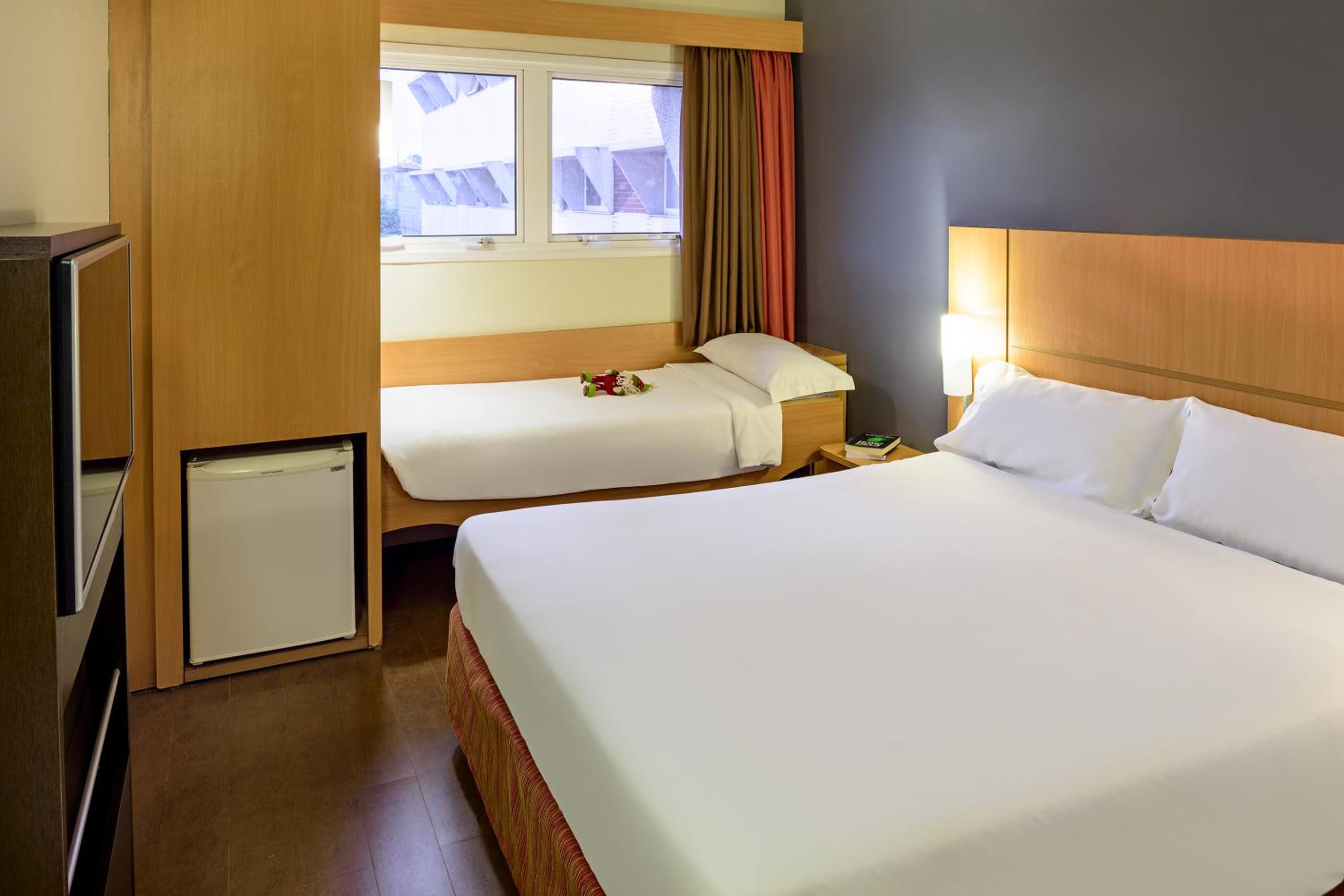 Double Room with Extra Child Bed photo 1