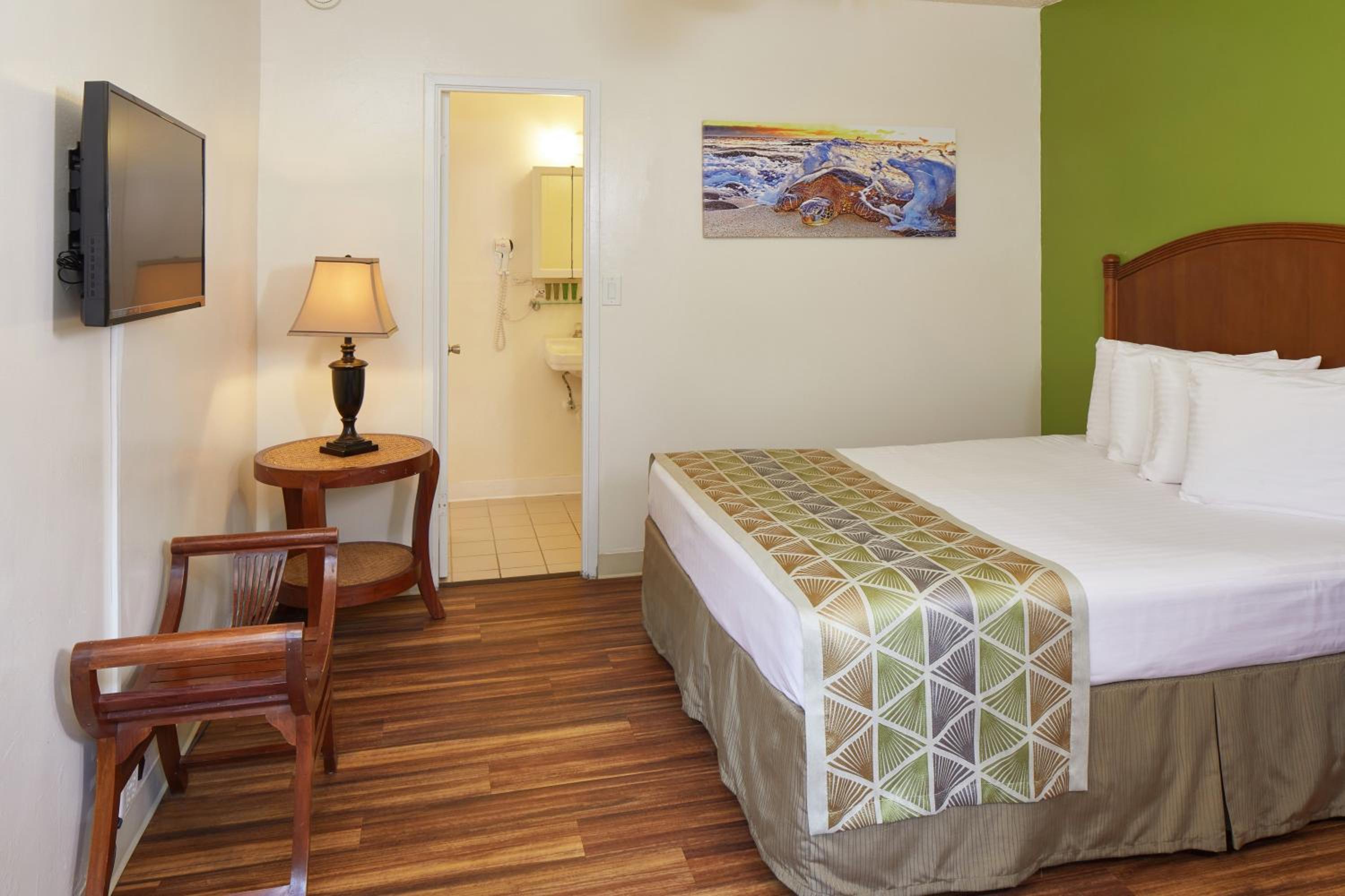 Standard Queen Room - Photo 1