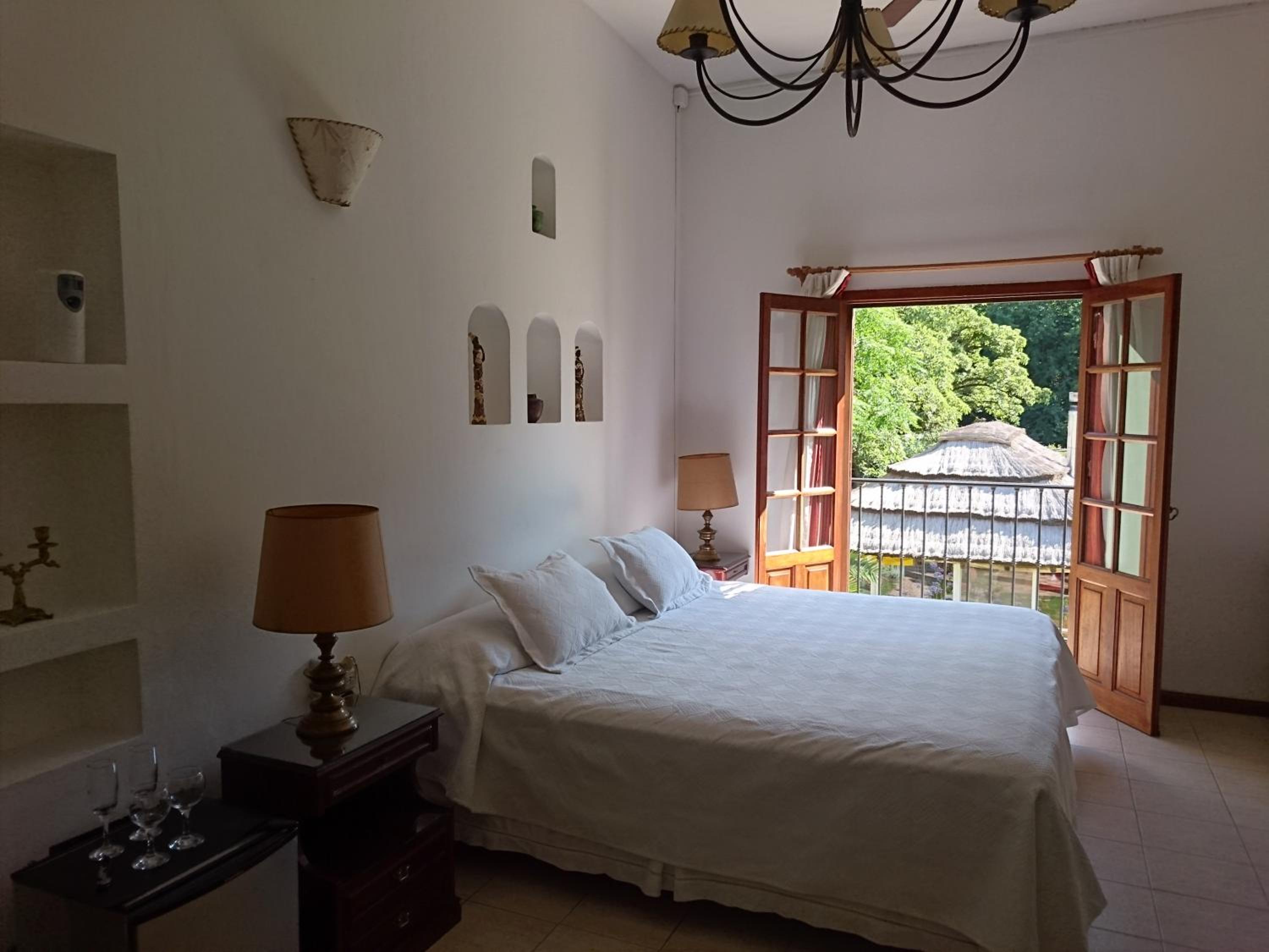 Deluxe King Room photo 1