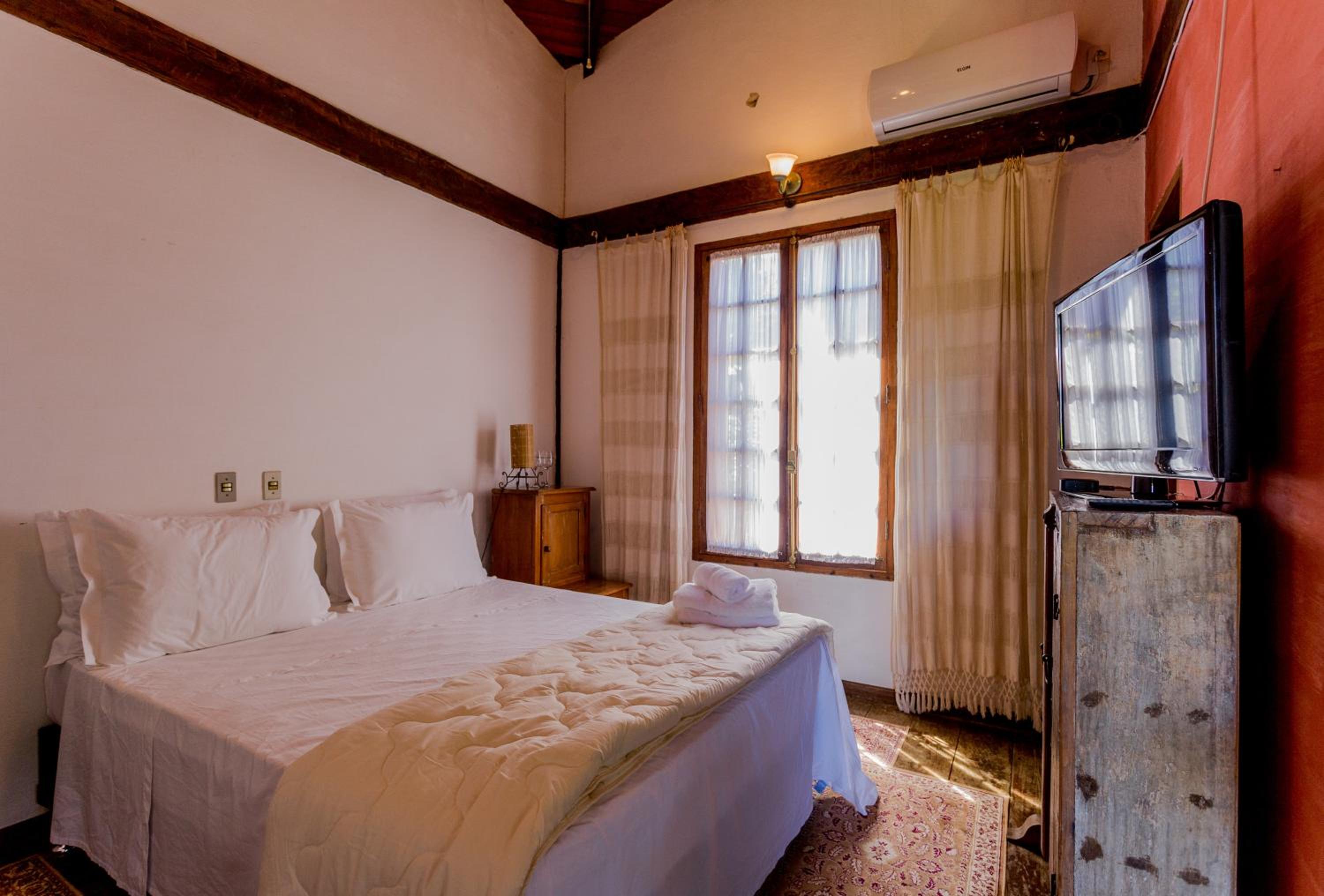 Queen Suite with Sea View photo 1