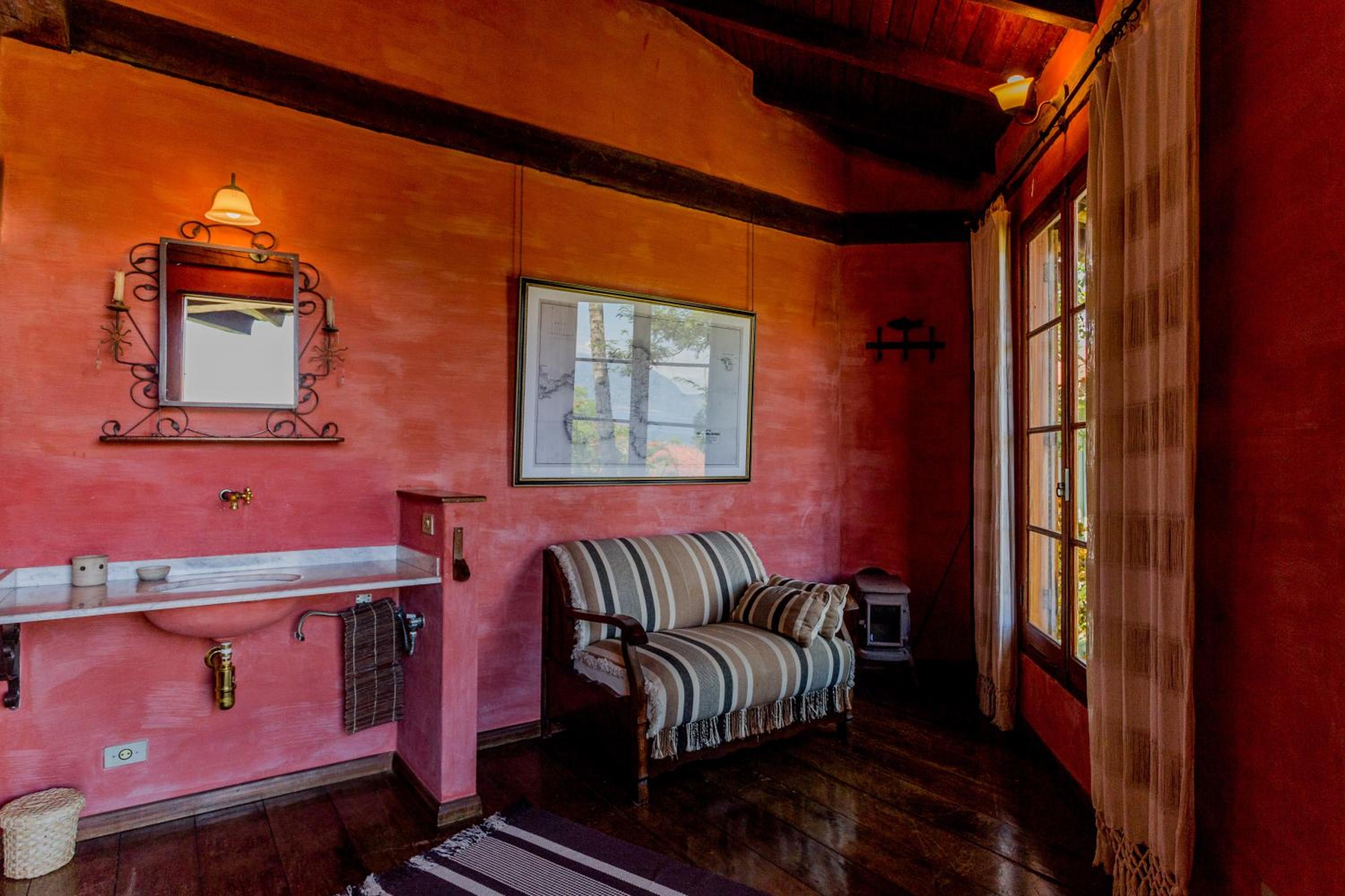 Queen Suite with Sea View photo 2