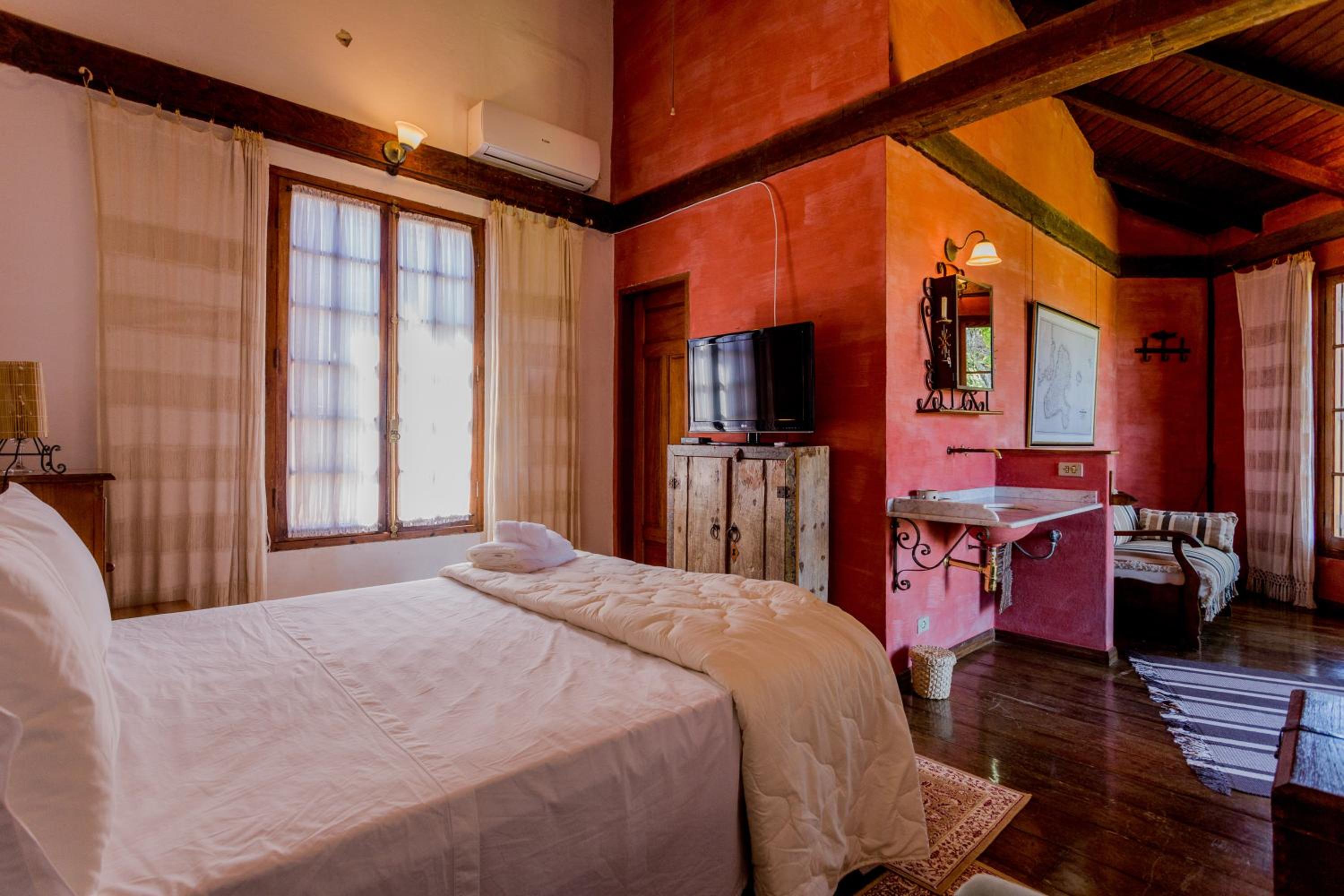 Queen Suite with Sea View photo 3