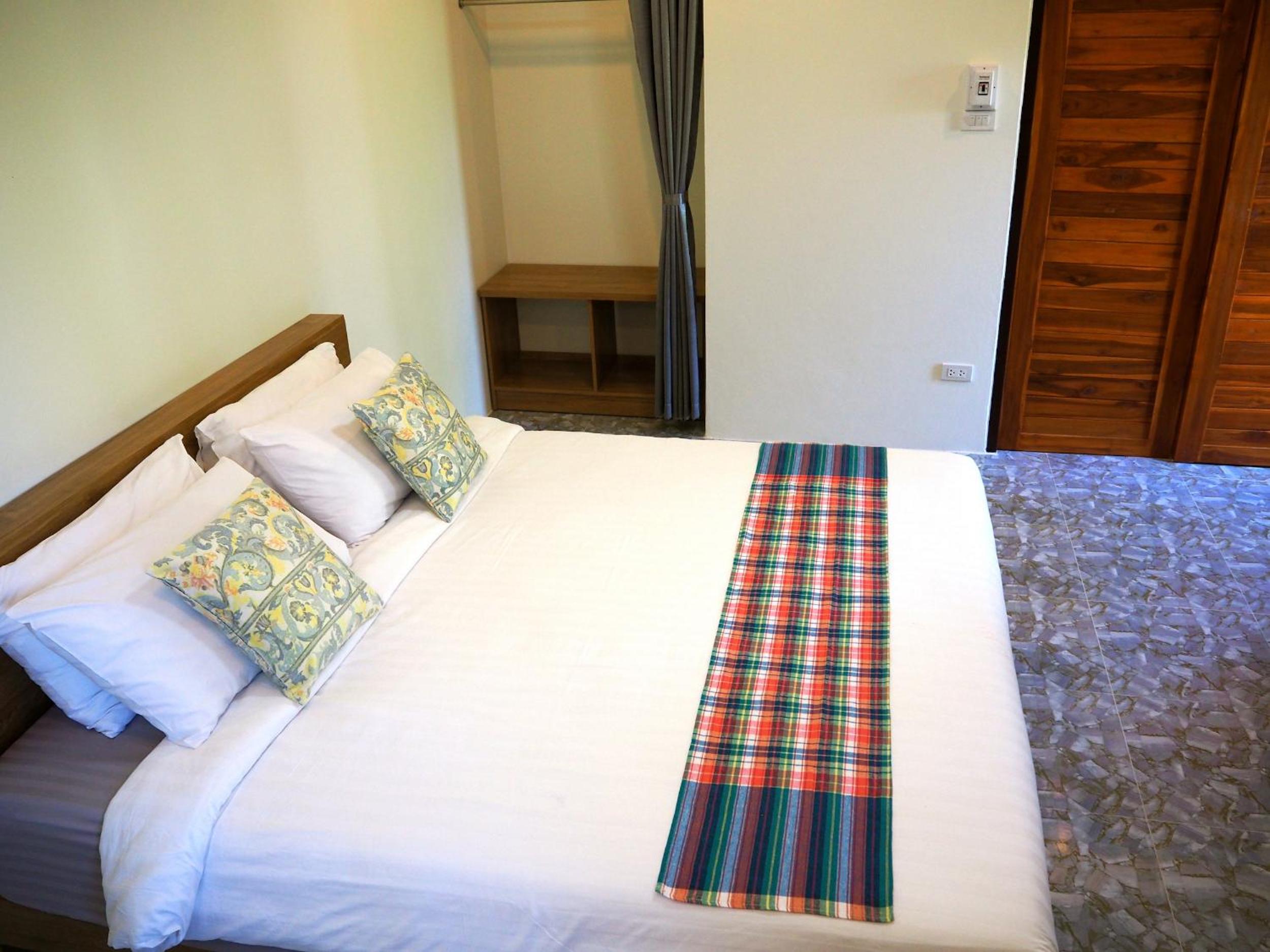 Double Room - Photo 31