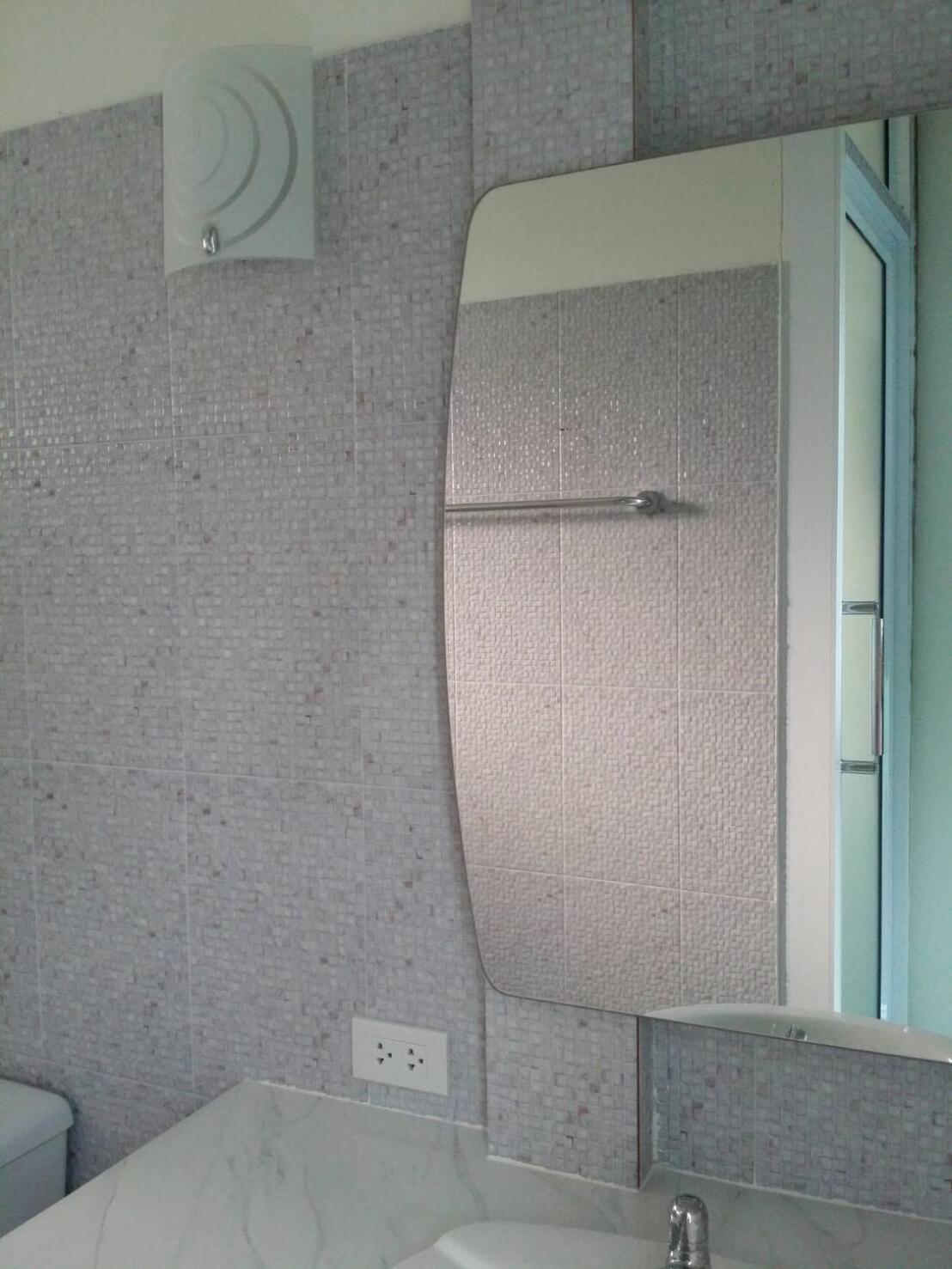 Deluxe Double Room with Balcony - Photo 7