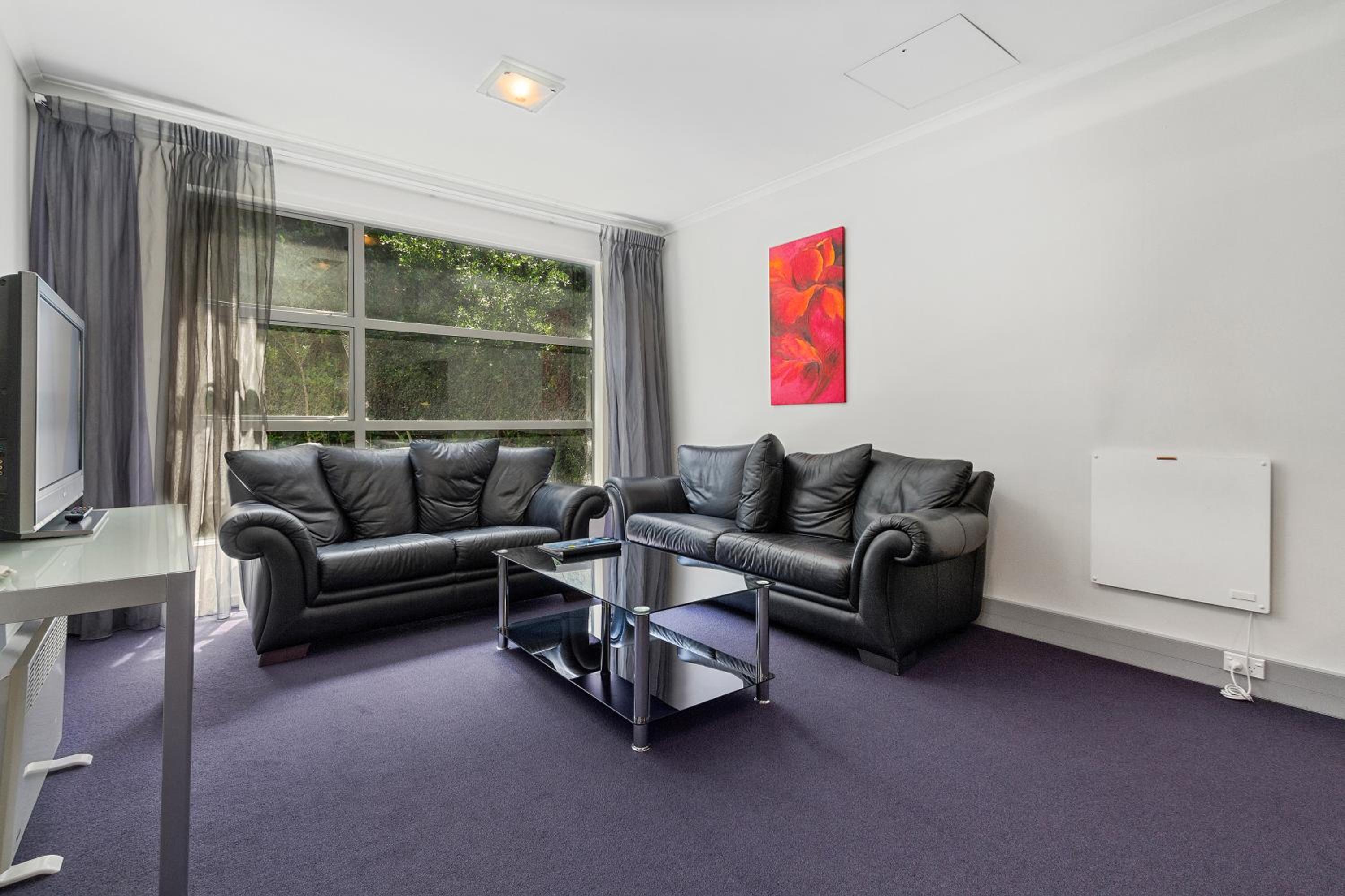 Two-Bedroom Suite photo 1