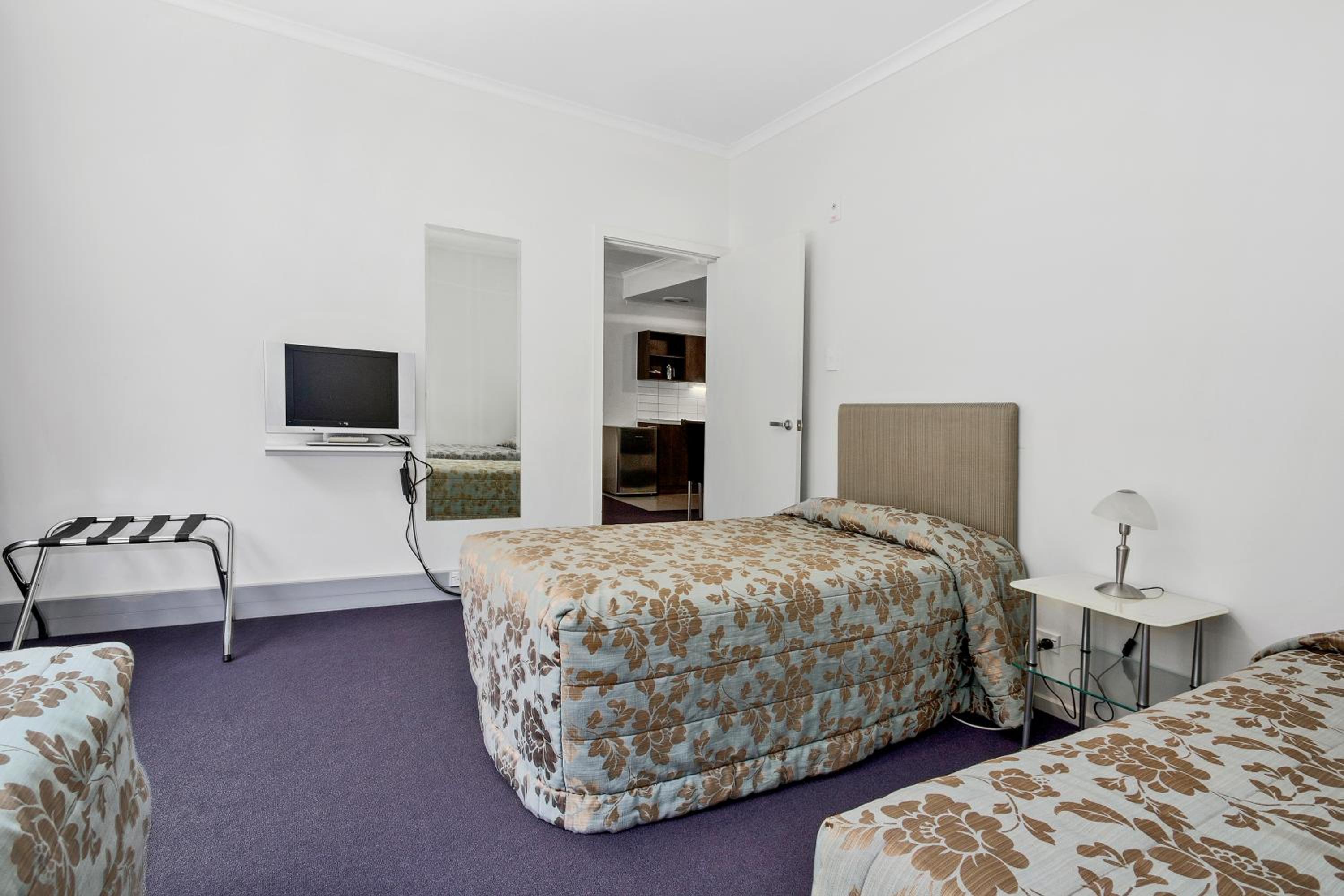 Two-Bedroom Suite photo 2