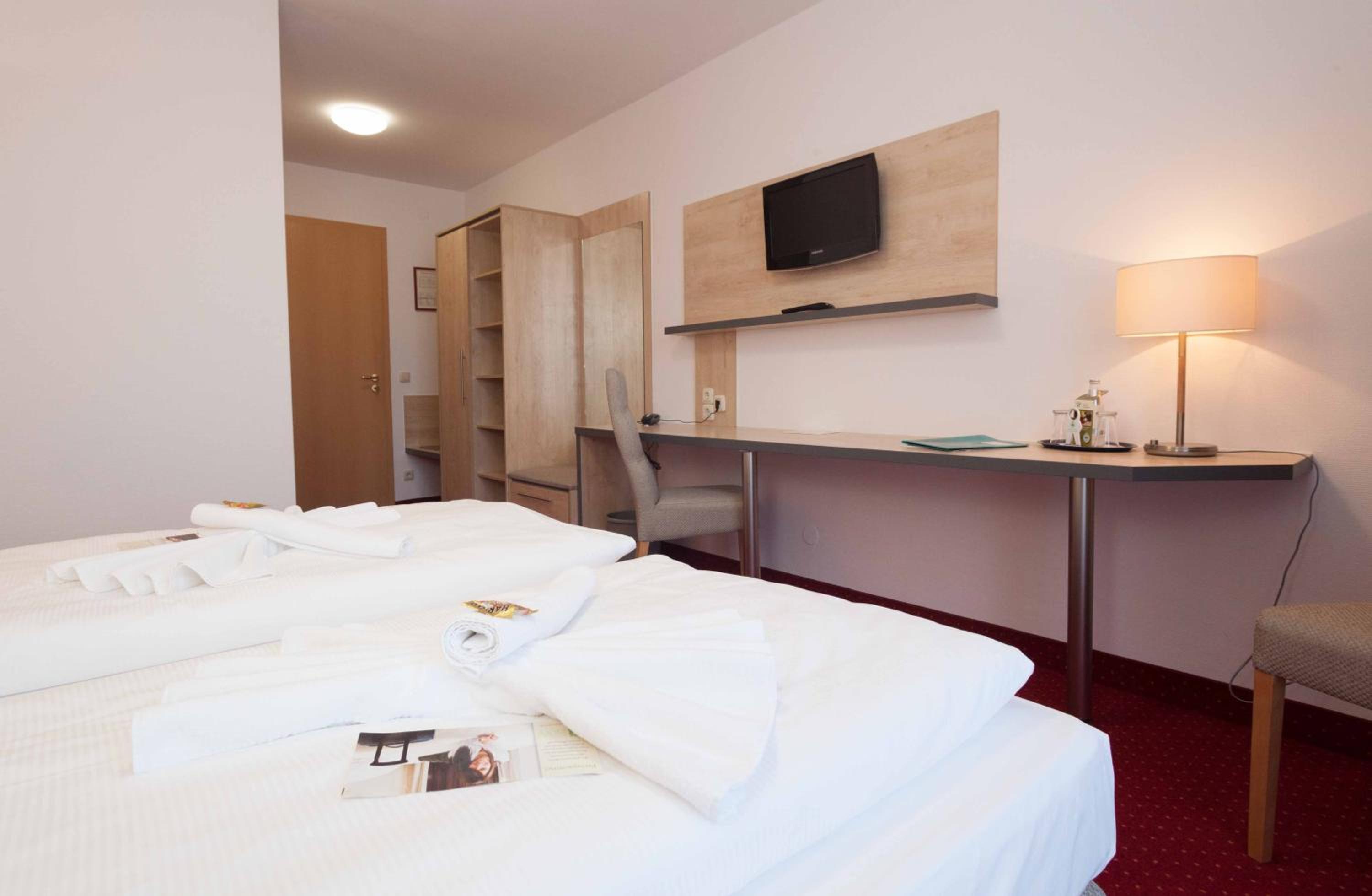 Double Room Standard photo 2