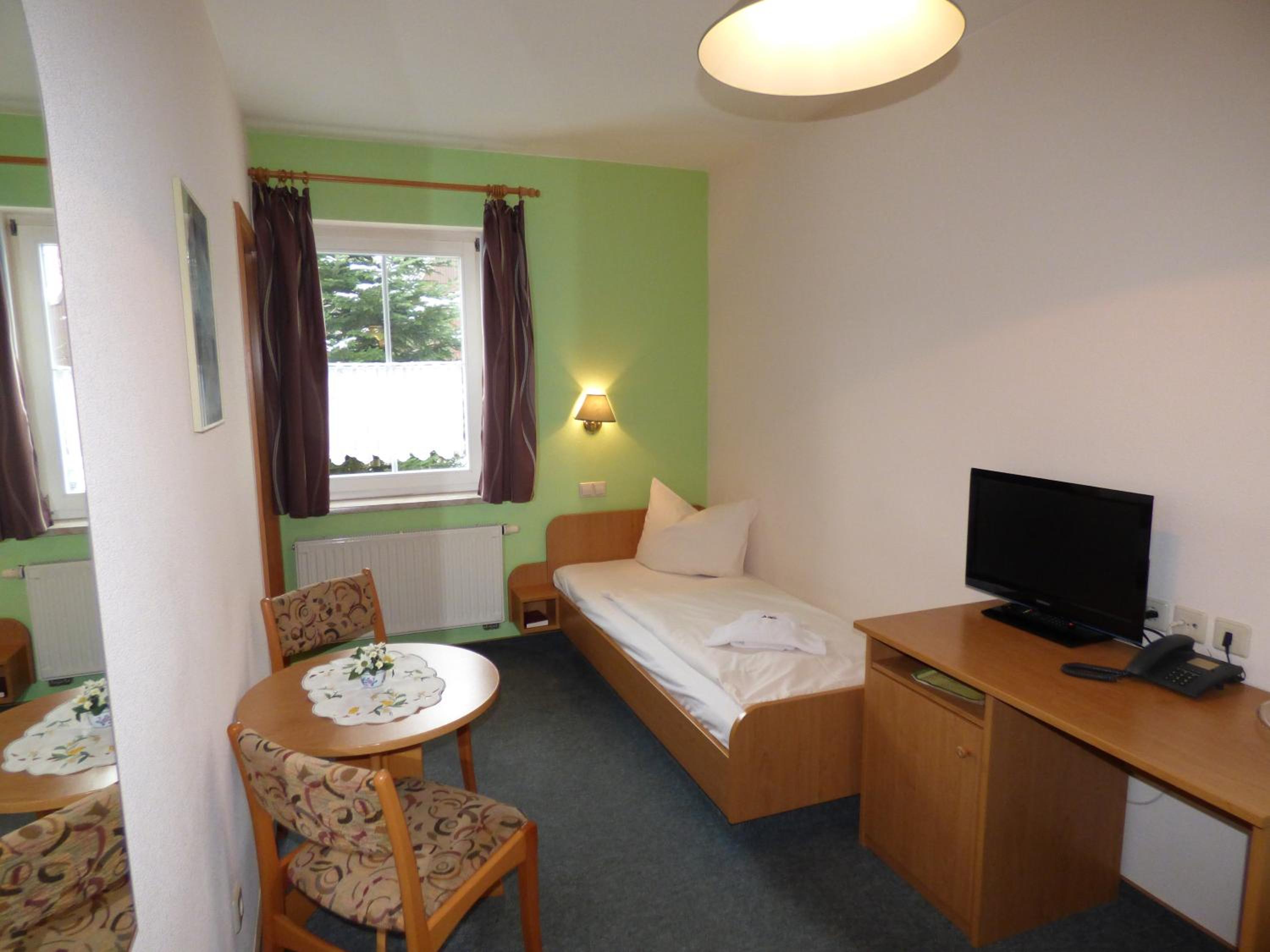 Single Room photo 1