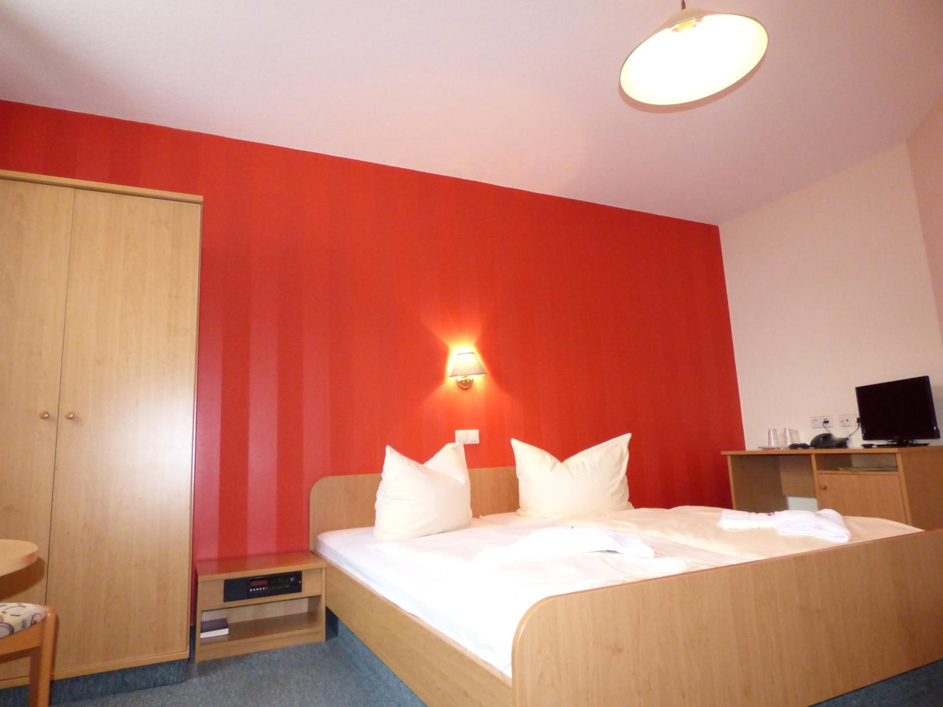 Double Room - Photo 2
