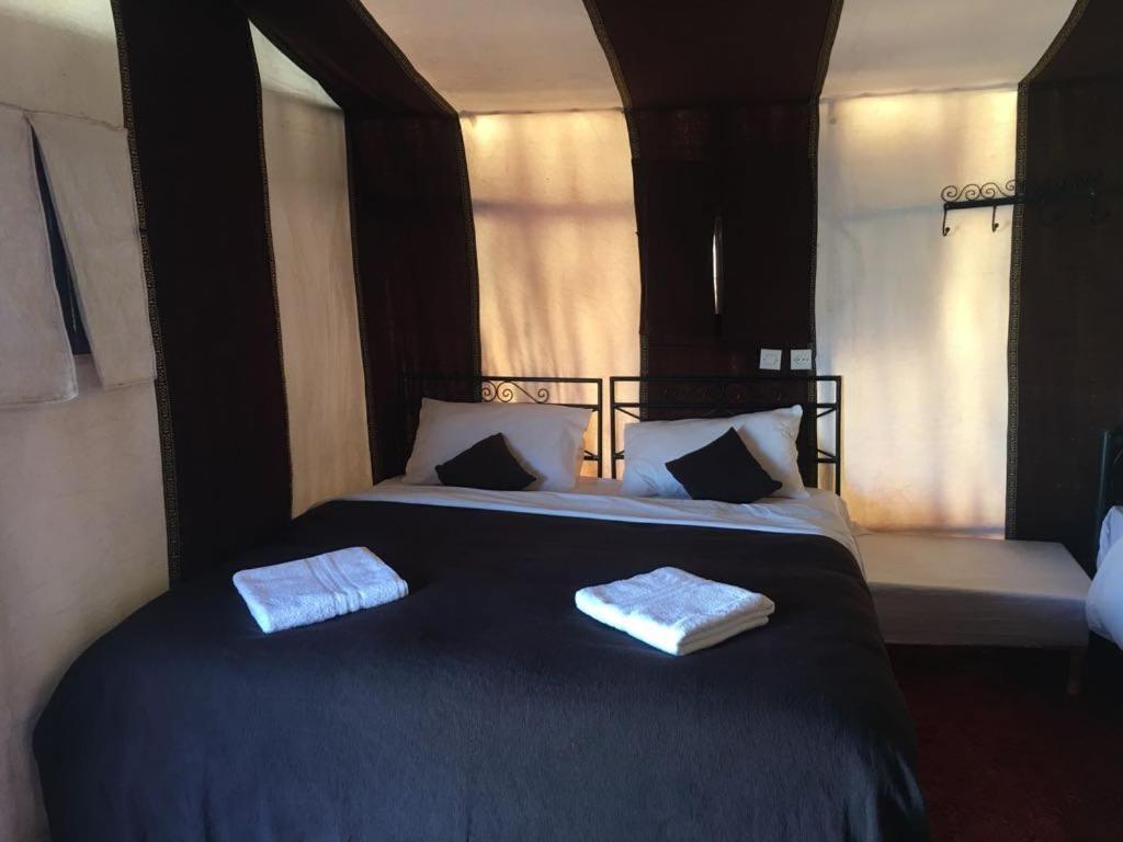 Luxury Triple Tent photo 1