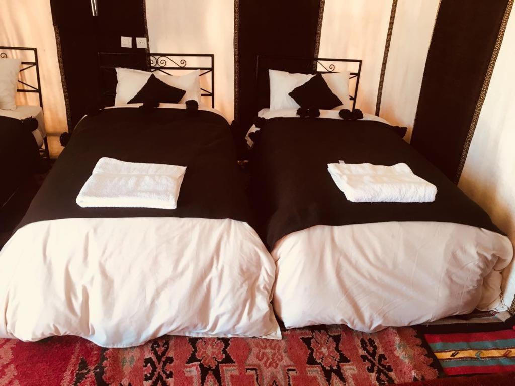 Luxury Twin Tent photo 1