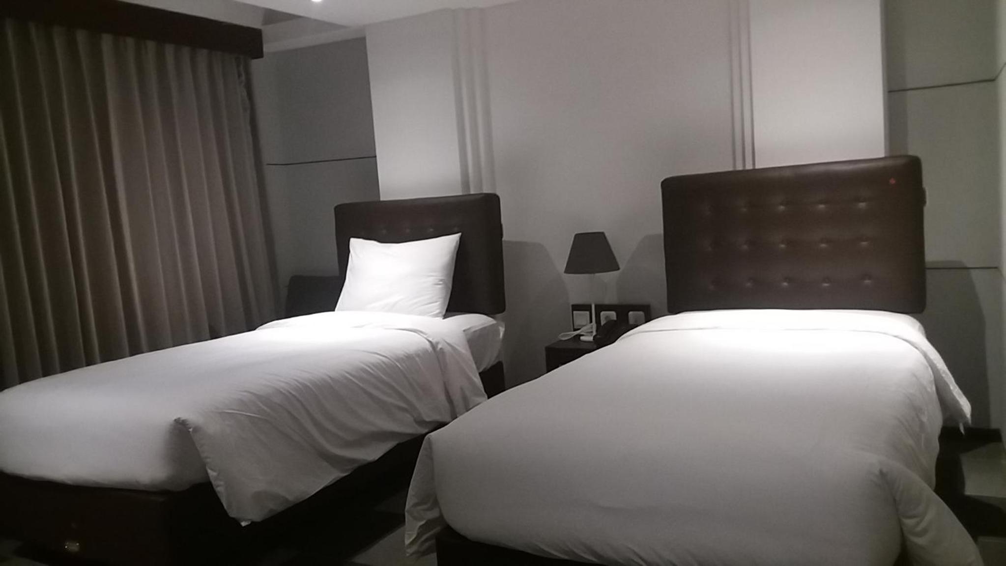 Standard Twin Room - Photo 1