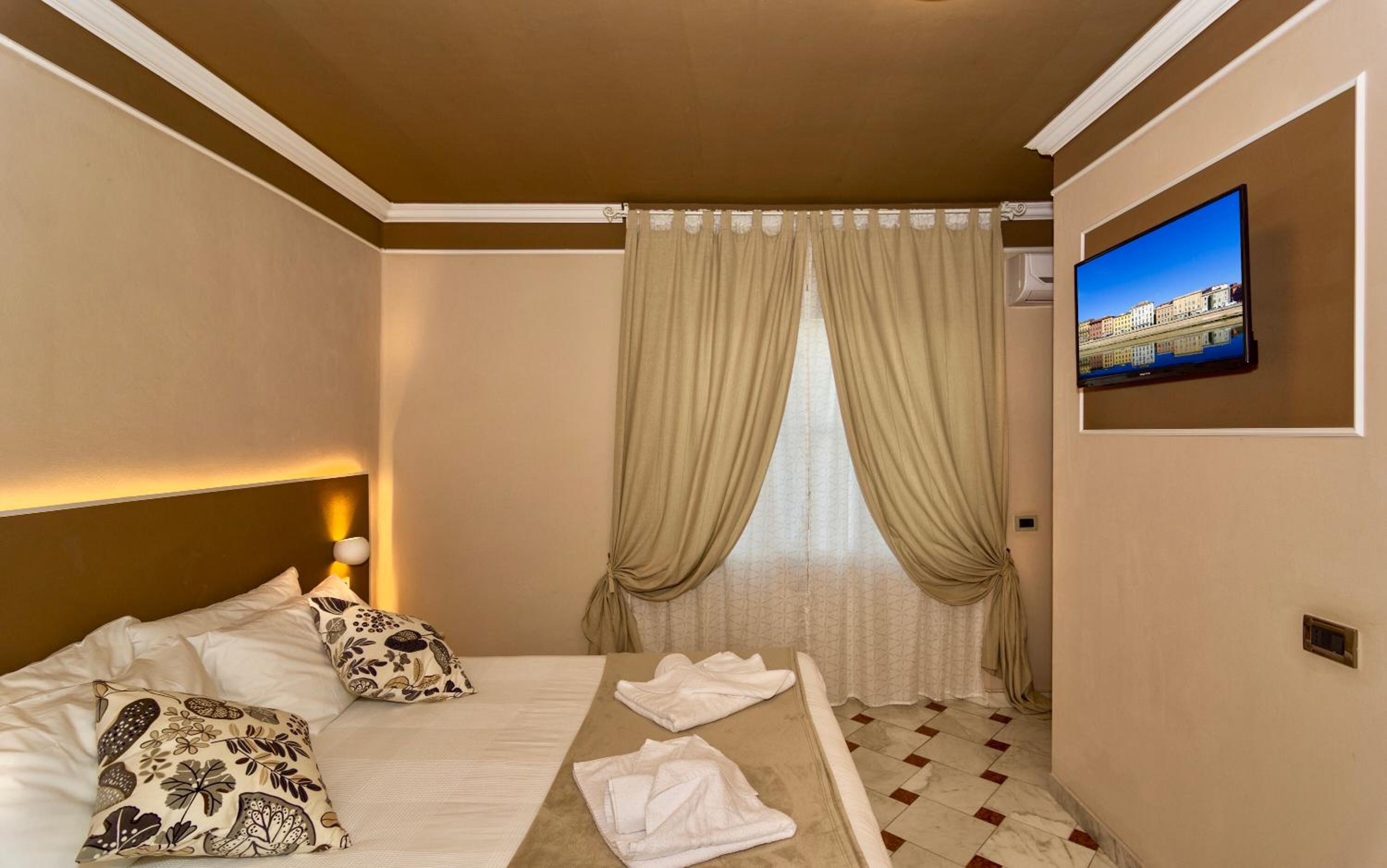 Double Room with Private Bathroom photo 1