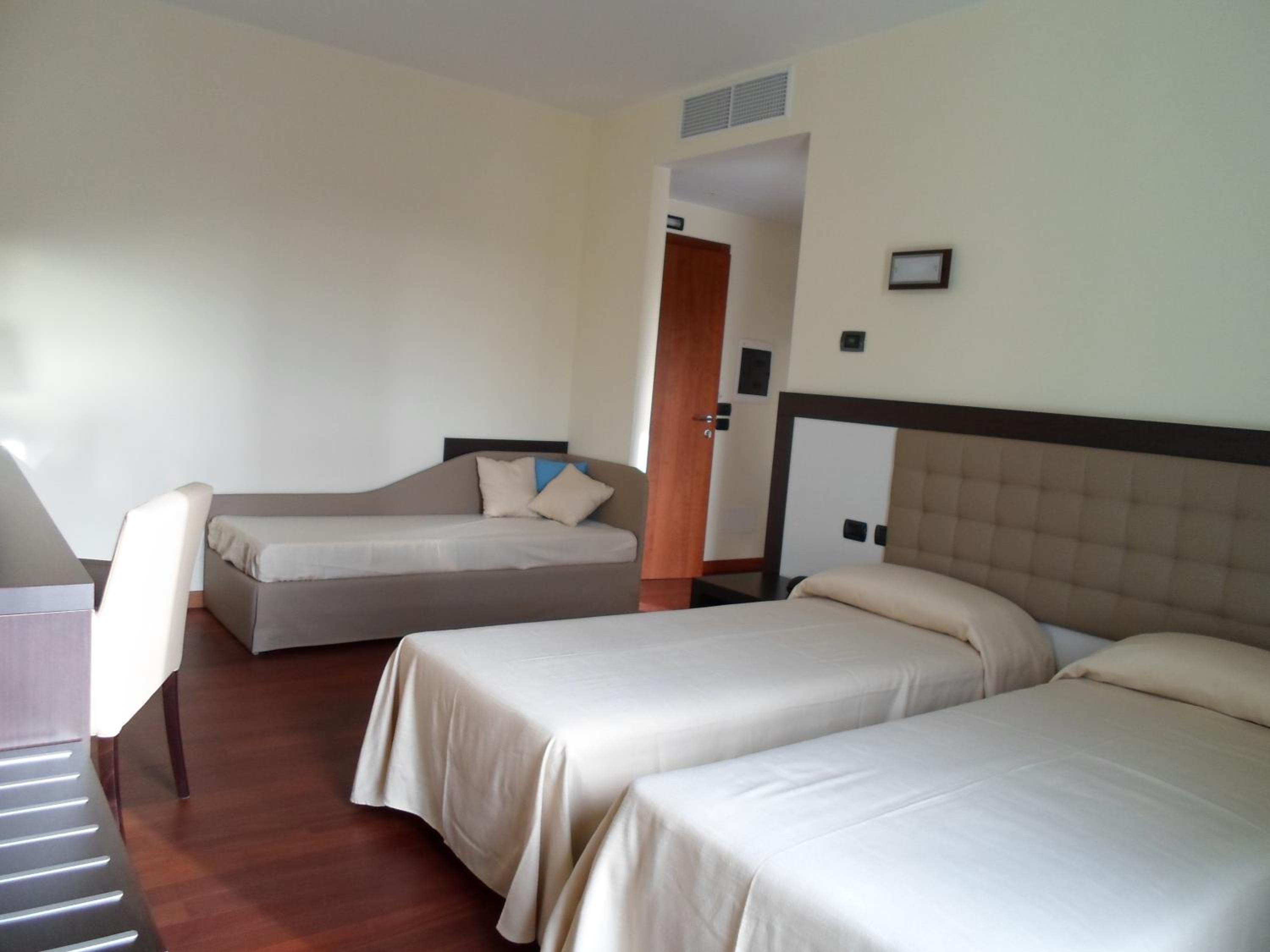 Superior Triple Room