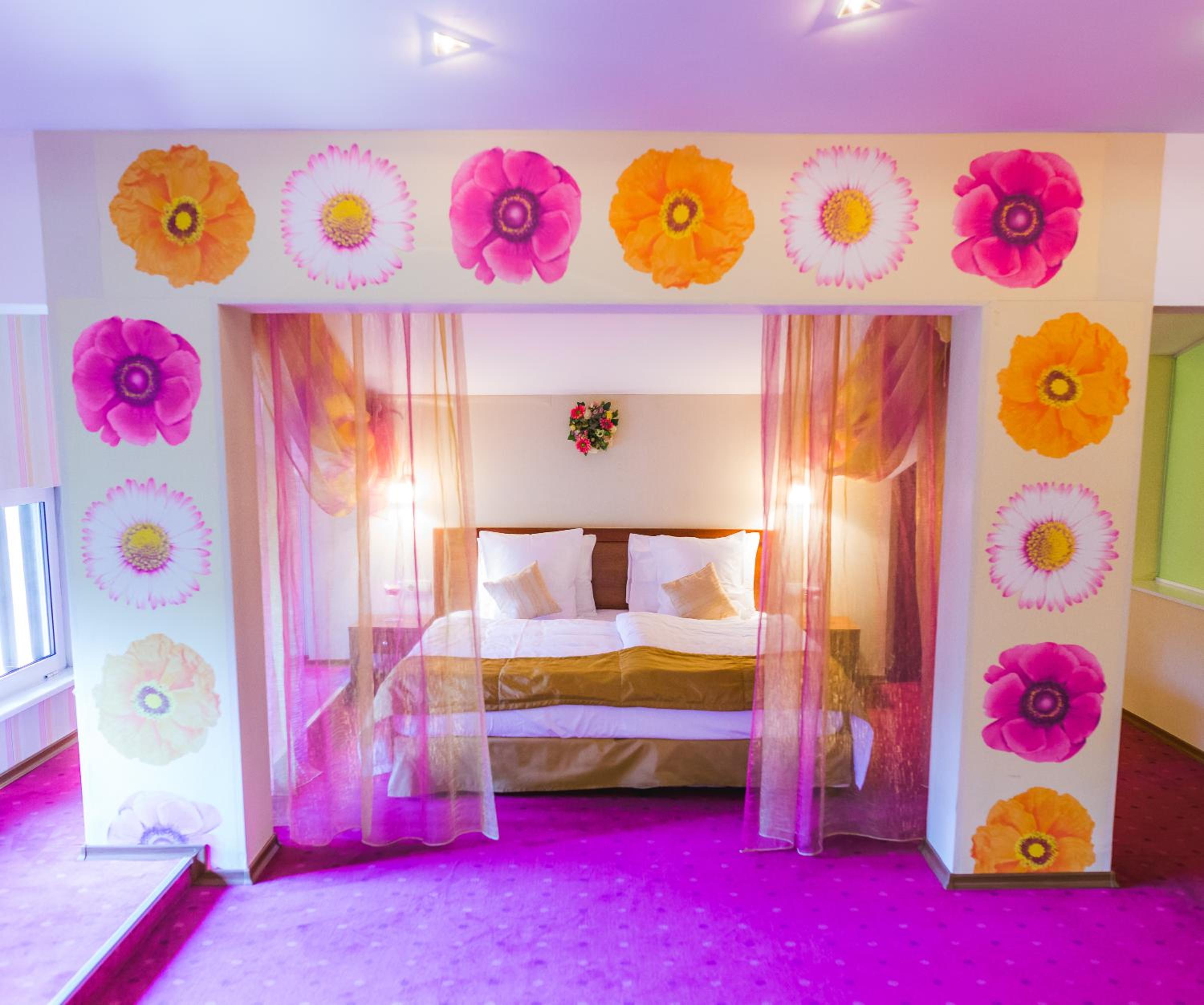 Deluxe Suite photo 3