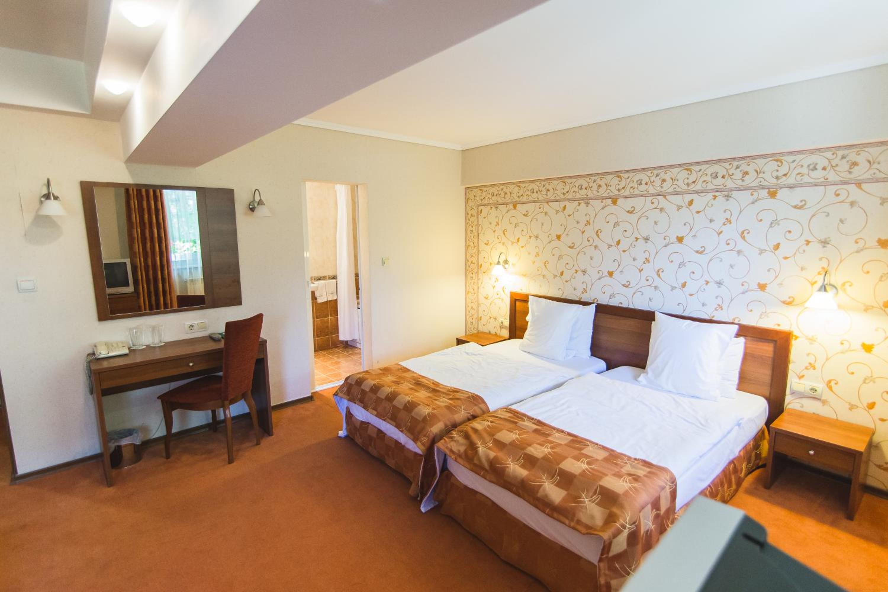 Superior Junior Suite with Balcony photo 1