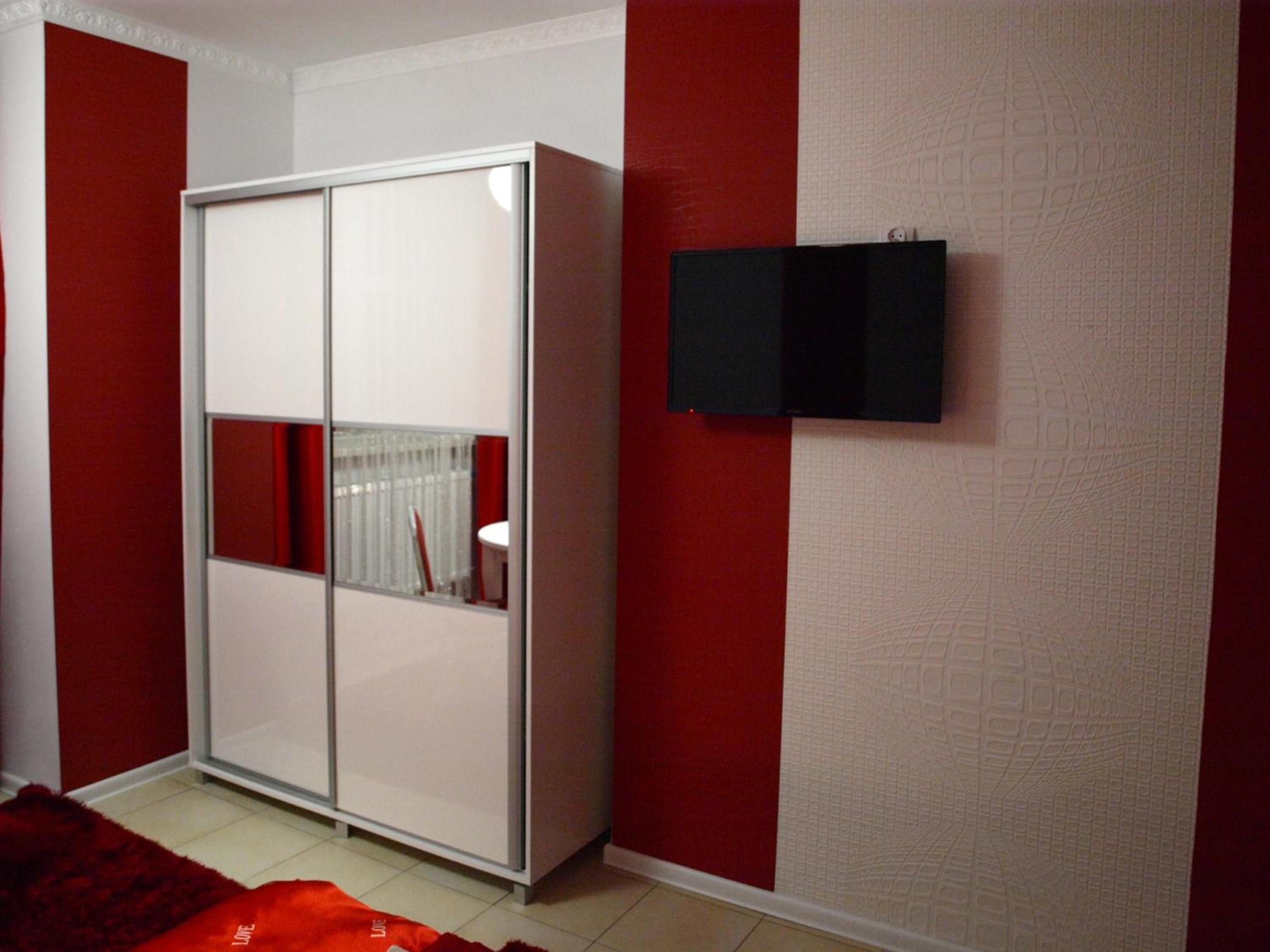 Apartment - Photo 2