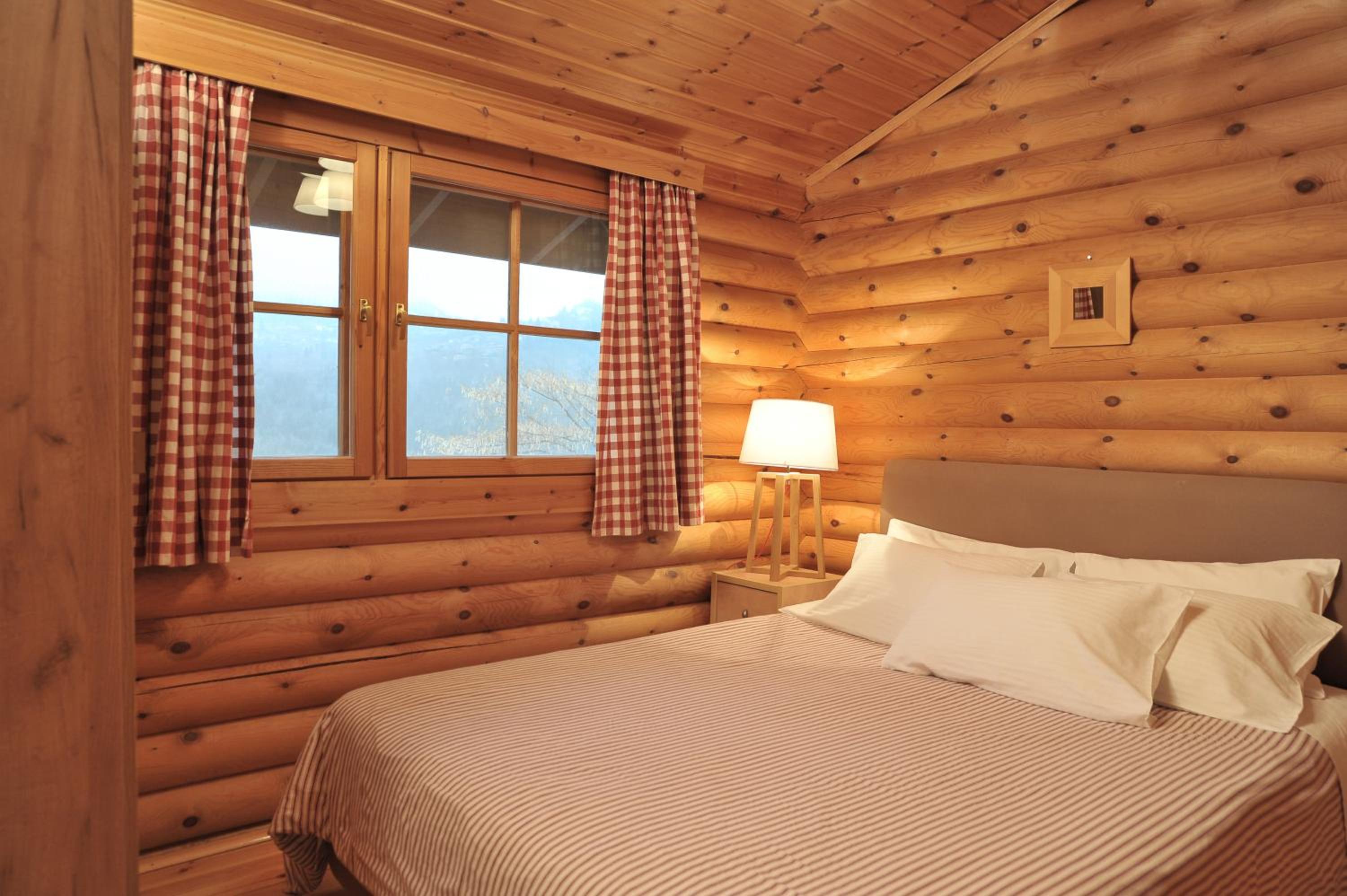 Two-Bedroom Chalet with Fireplace